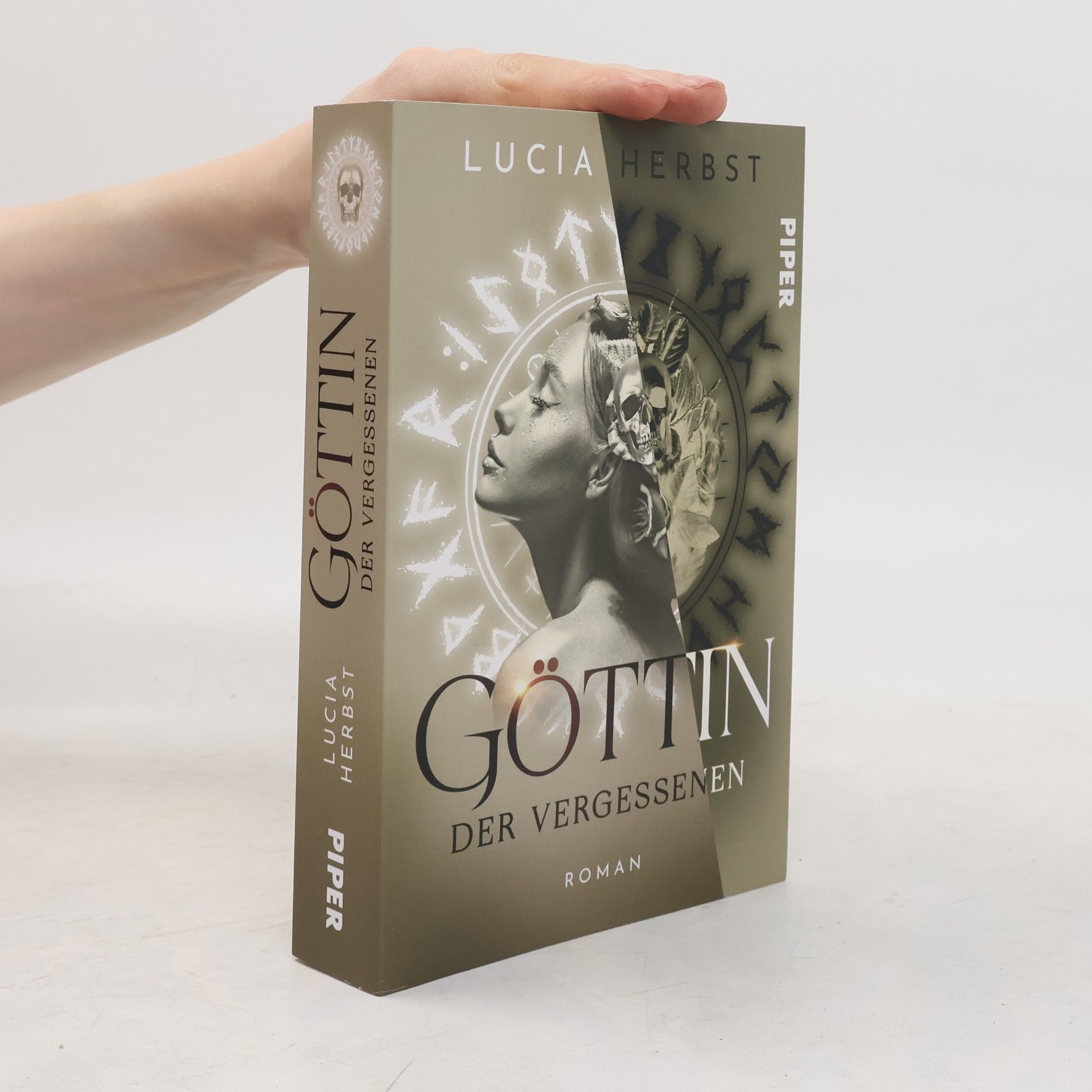Lucia Herbst Göttin der Vergessenen