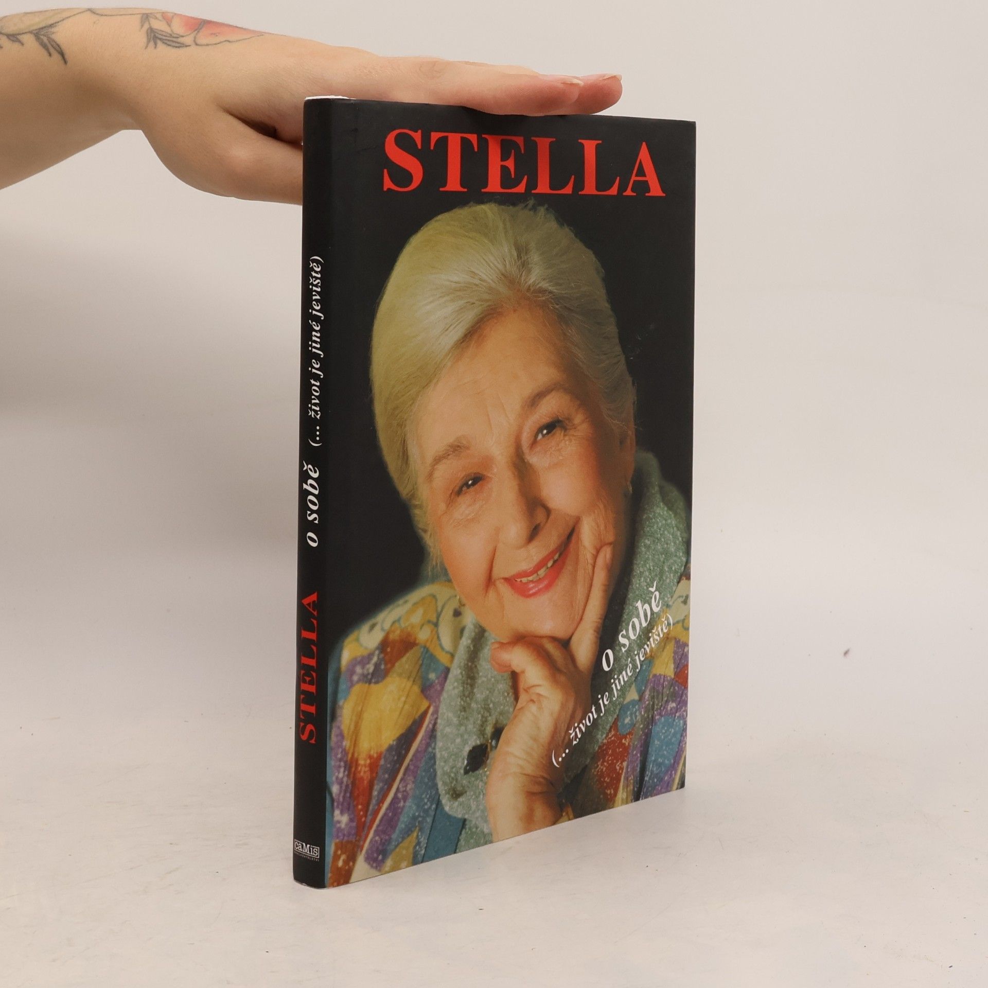 Stella Zázvorková Stella o sobě : ( život je jiné jeviště) (2004)