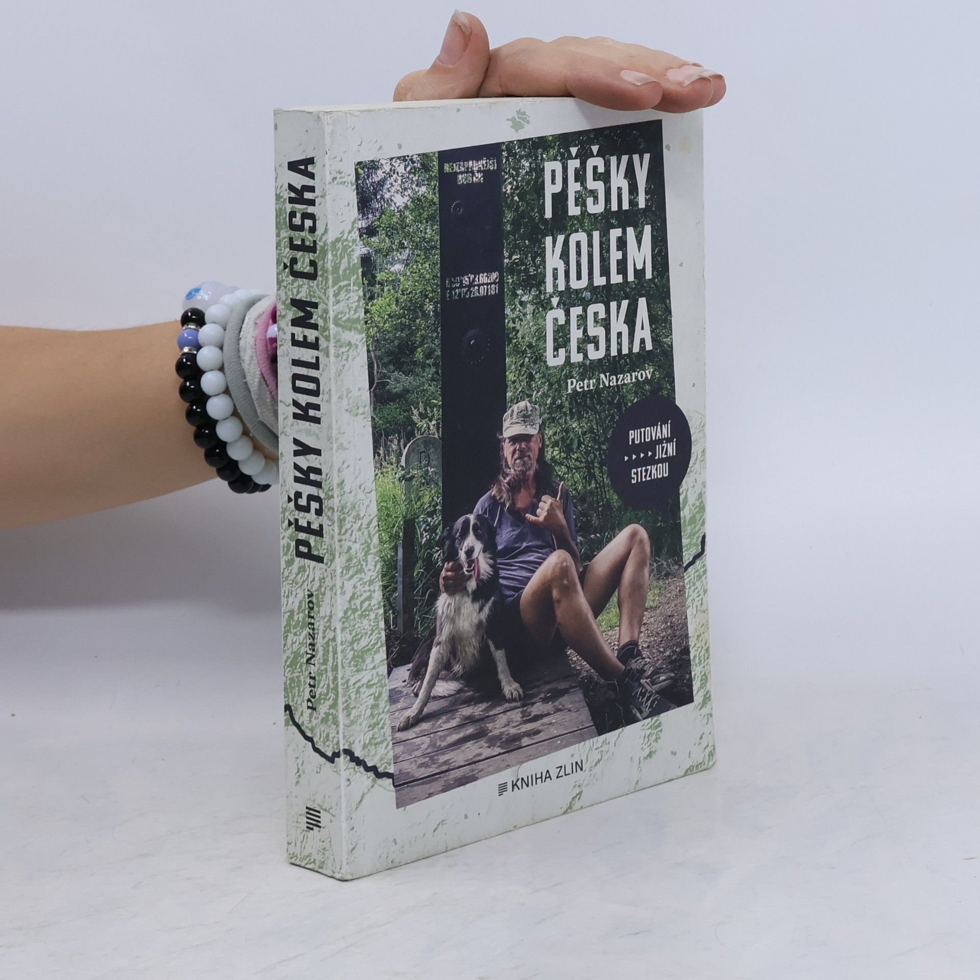 Petr Nazarov Pěšky kolem Česka