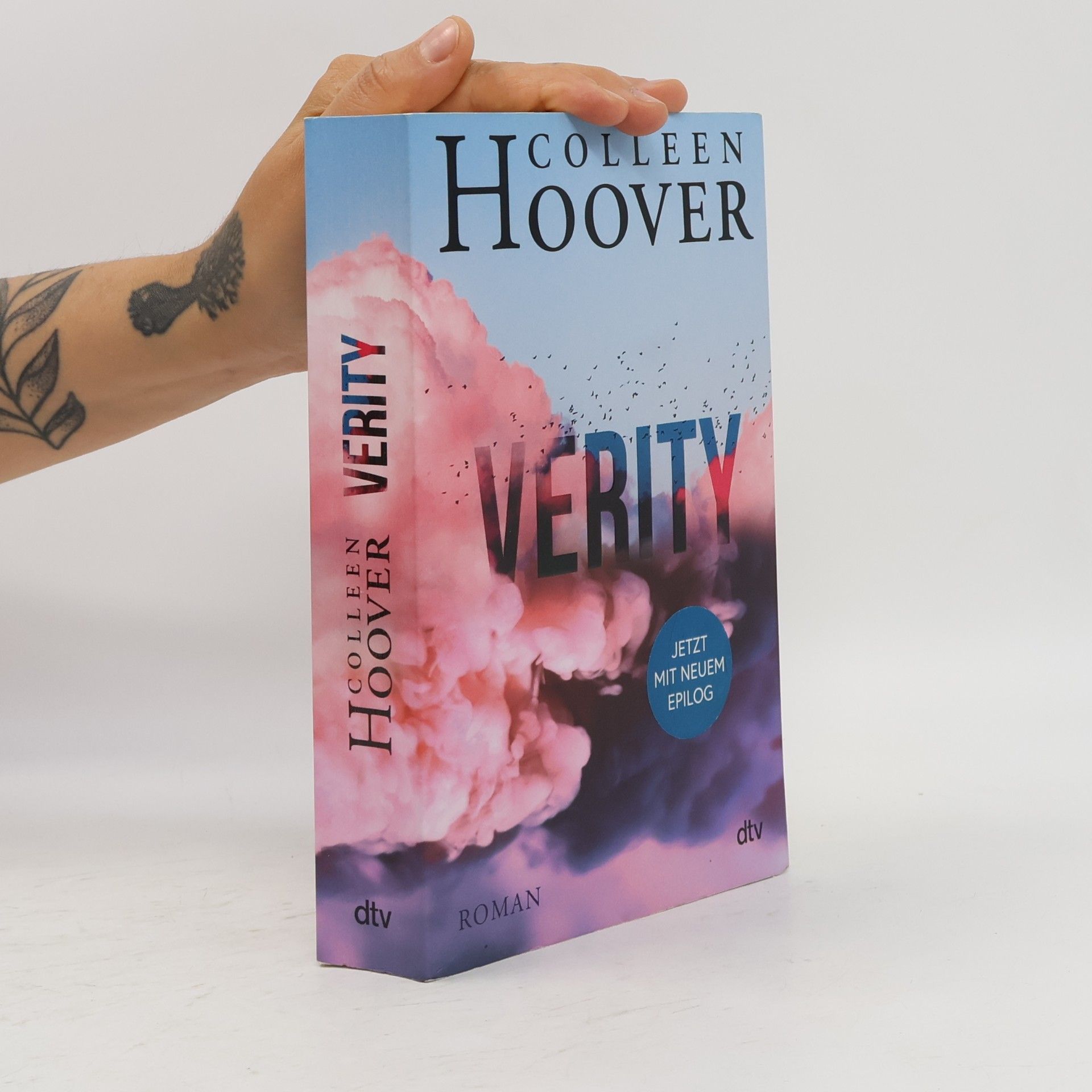 Colleen Hoover Verity