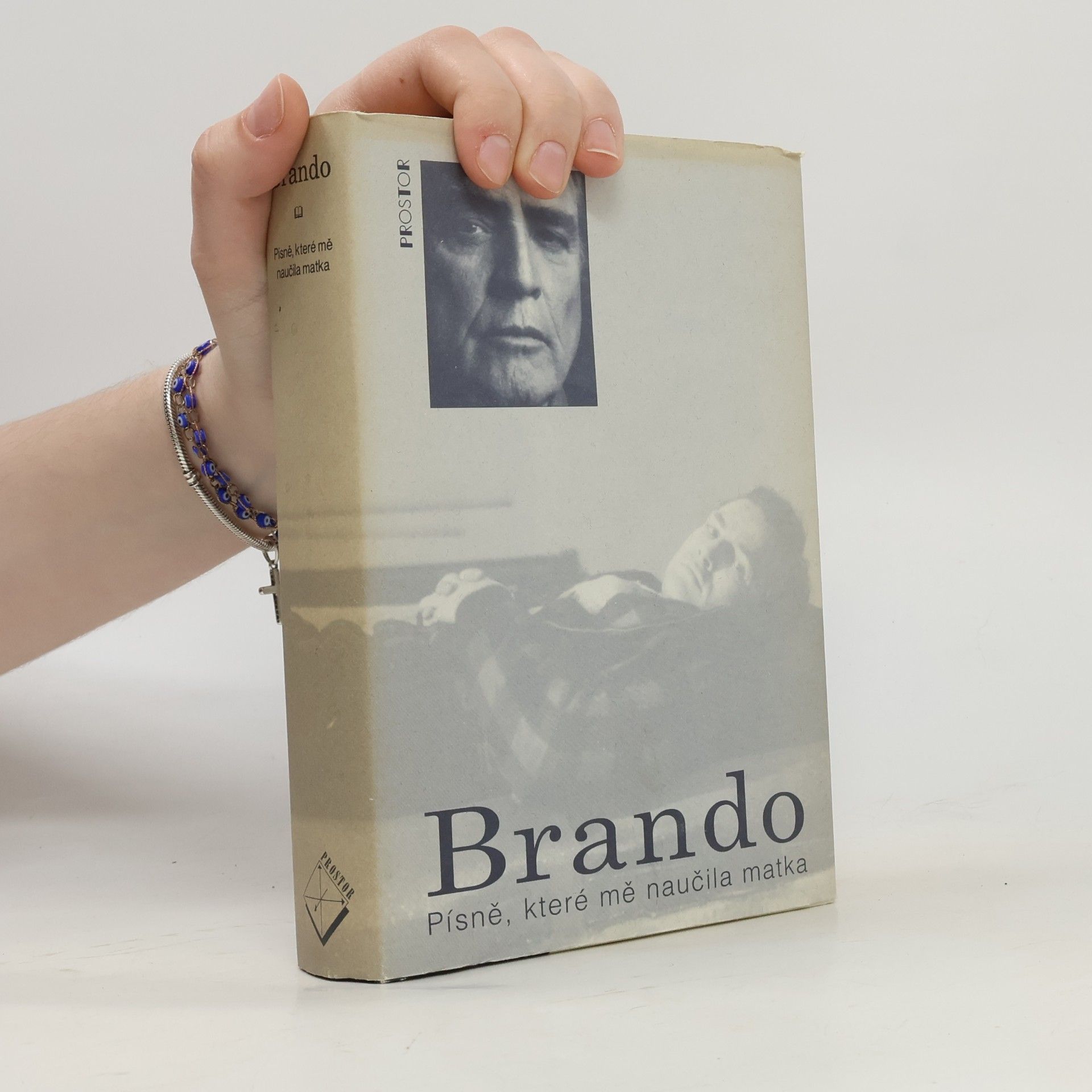 Marlon Brando Brando: písně, které mě naučila matka