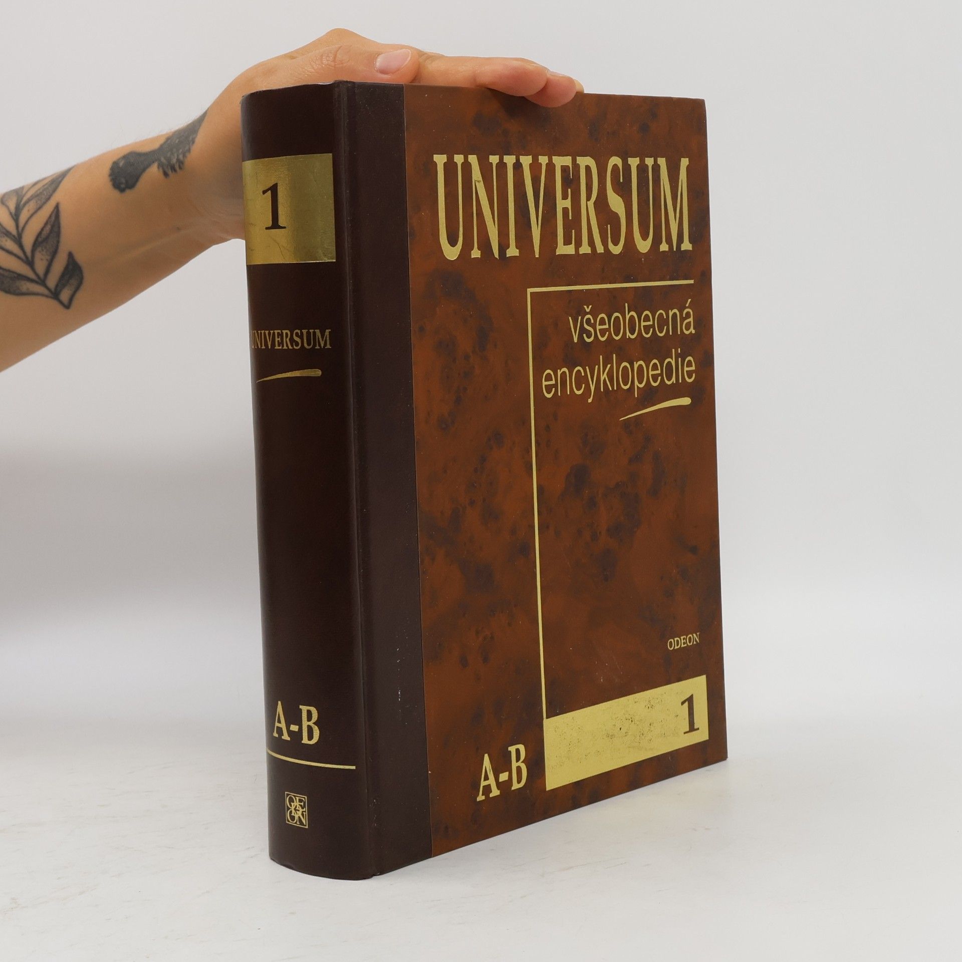 Autores varios Universum. Všeobecná encyklopedie 1. A-B