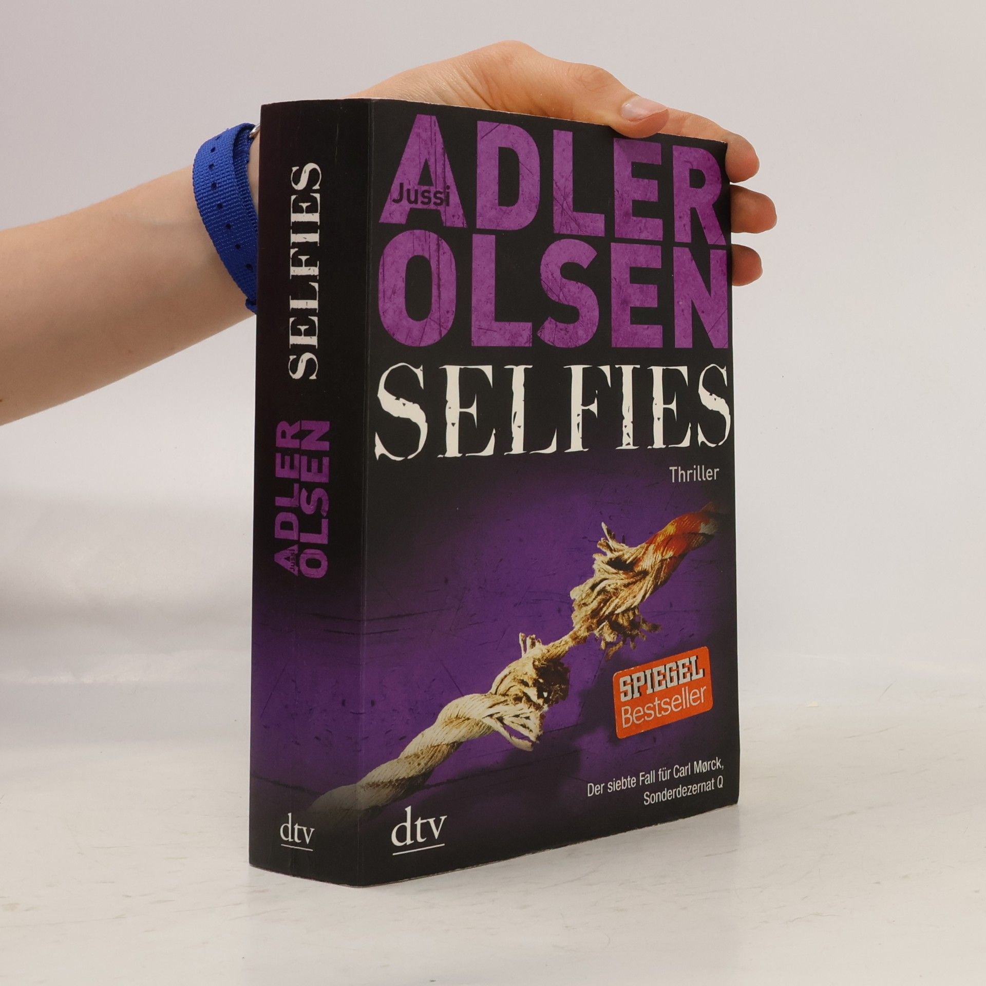 Jussi Adler Olsen Selfies