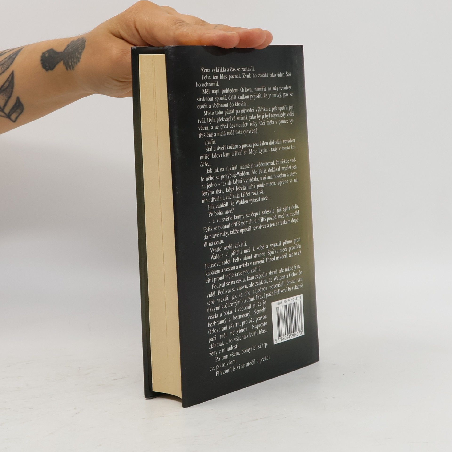 Ken Follett Muž s podivnou minulostí