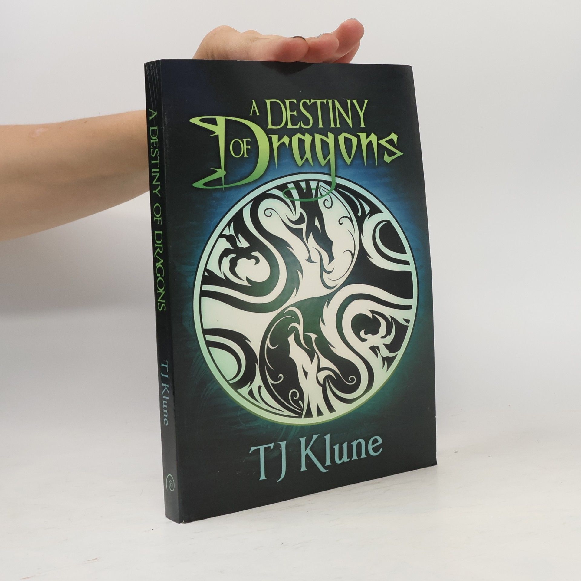 TJ Klune A Destiny of Dragons