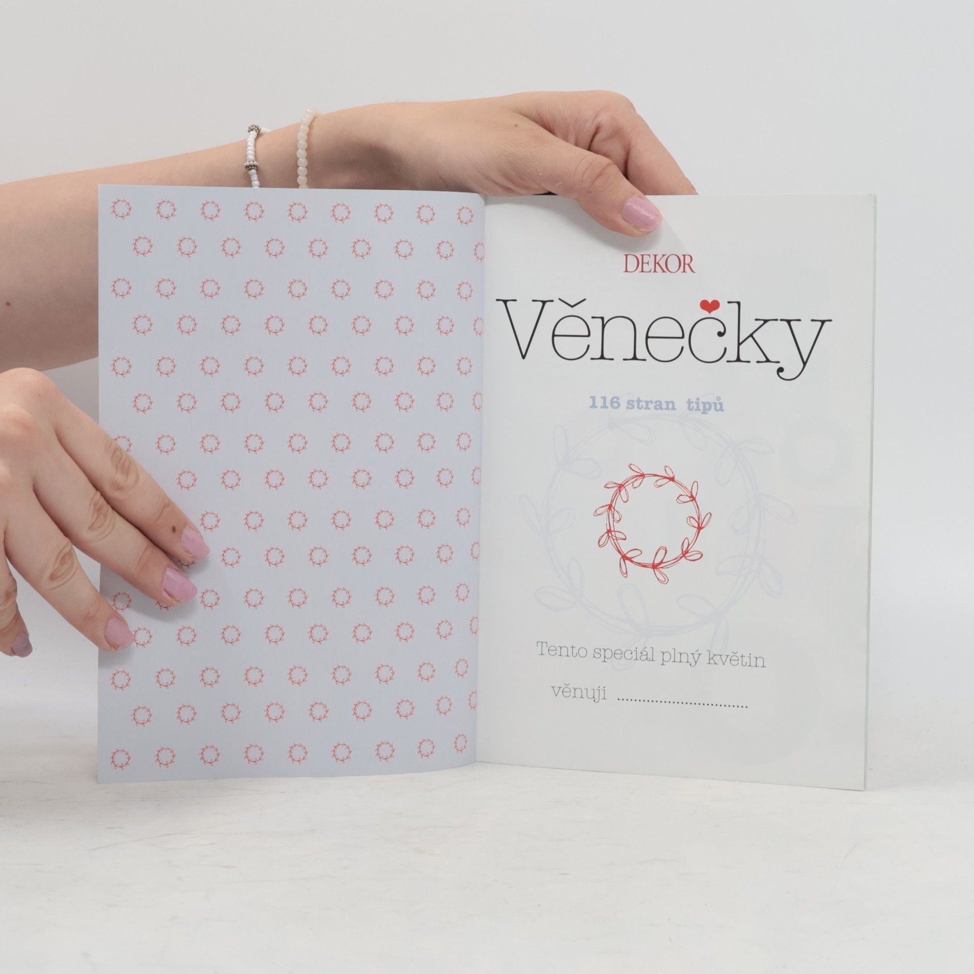 Various authors Věnečky. Více než 100 kreativních nápadů