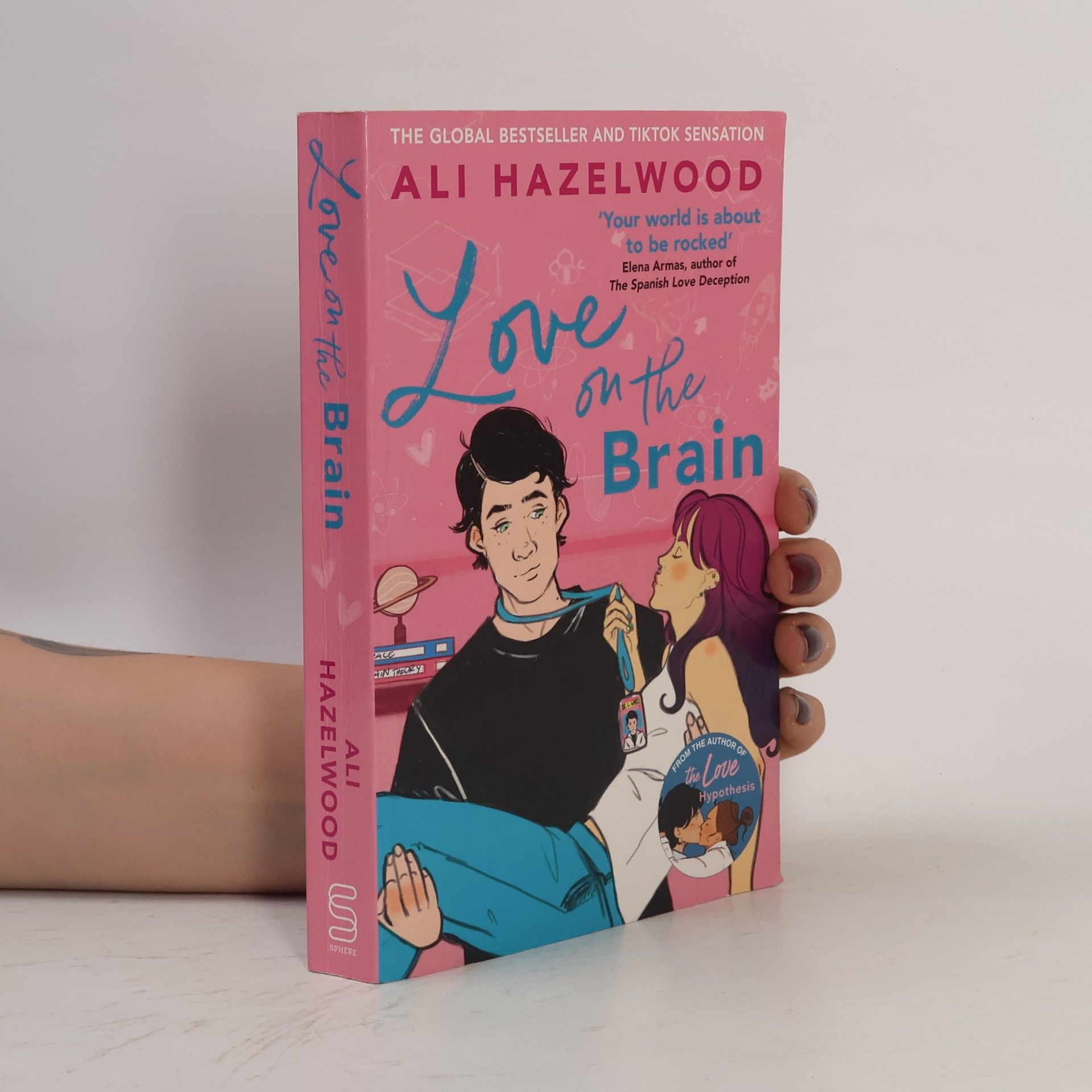 Ali Hazelwood Love on the Brain