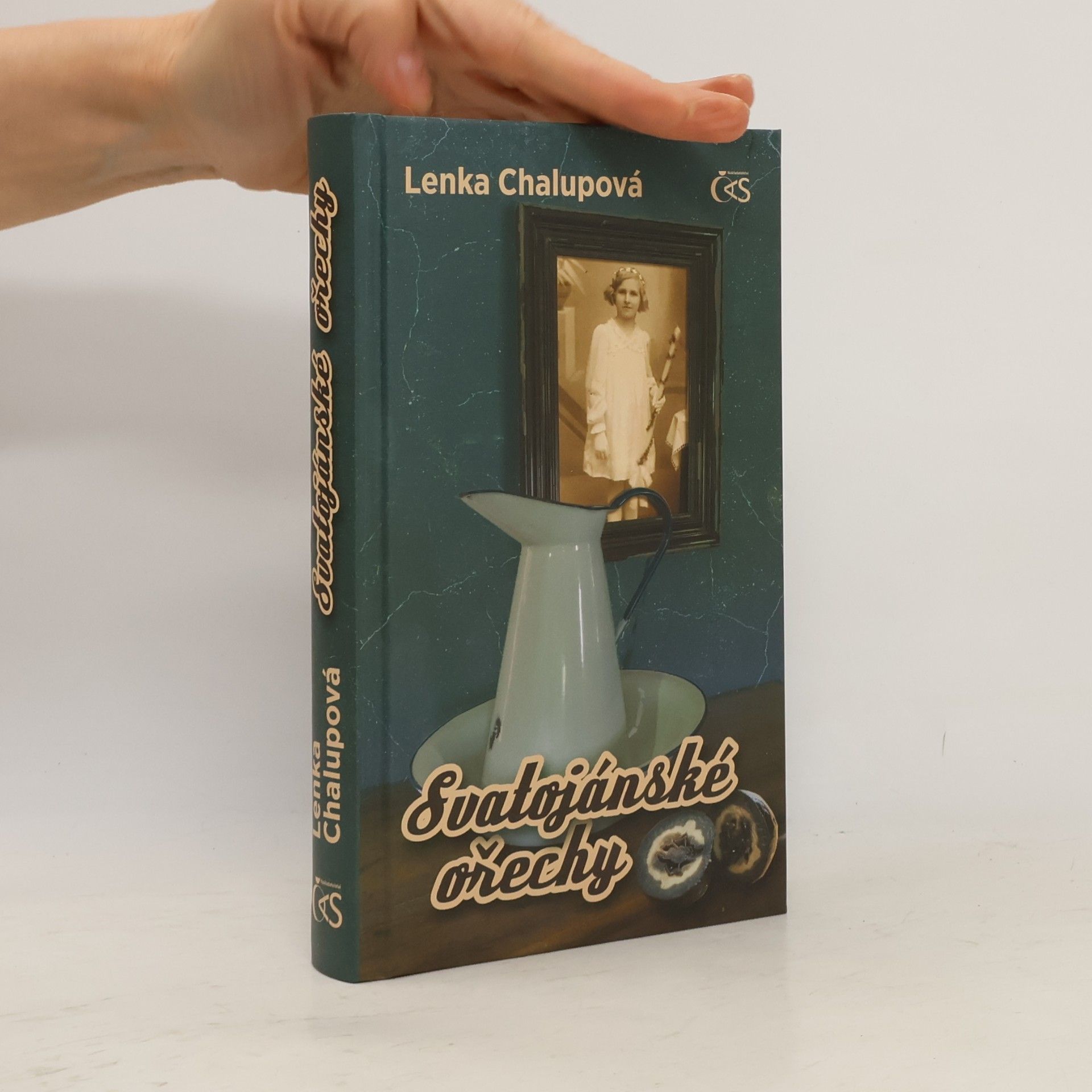 Lenka Chalupová Svatojánské ořechy