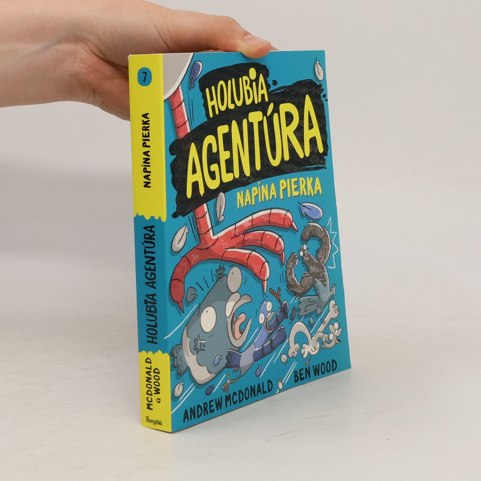 Holubia agentúra 7. Napína pierka