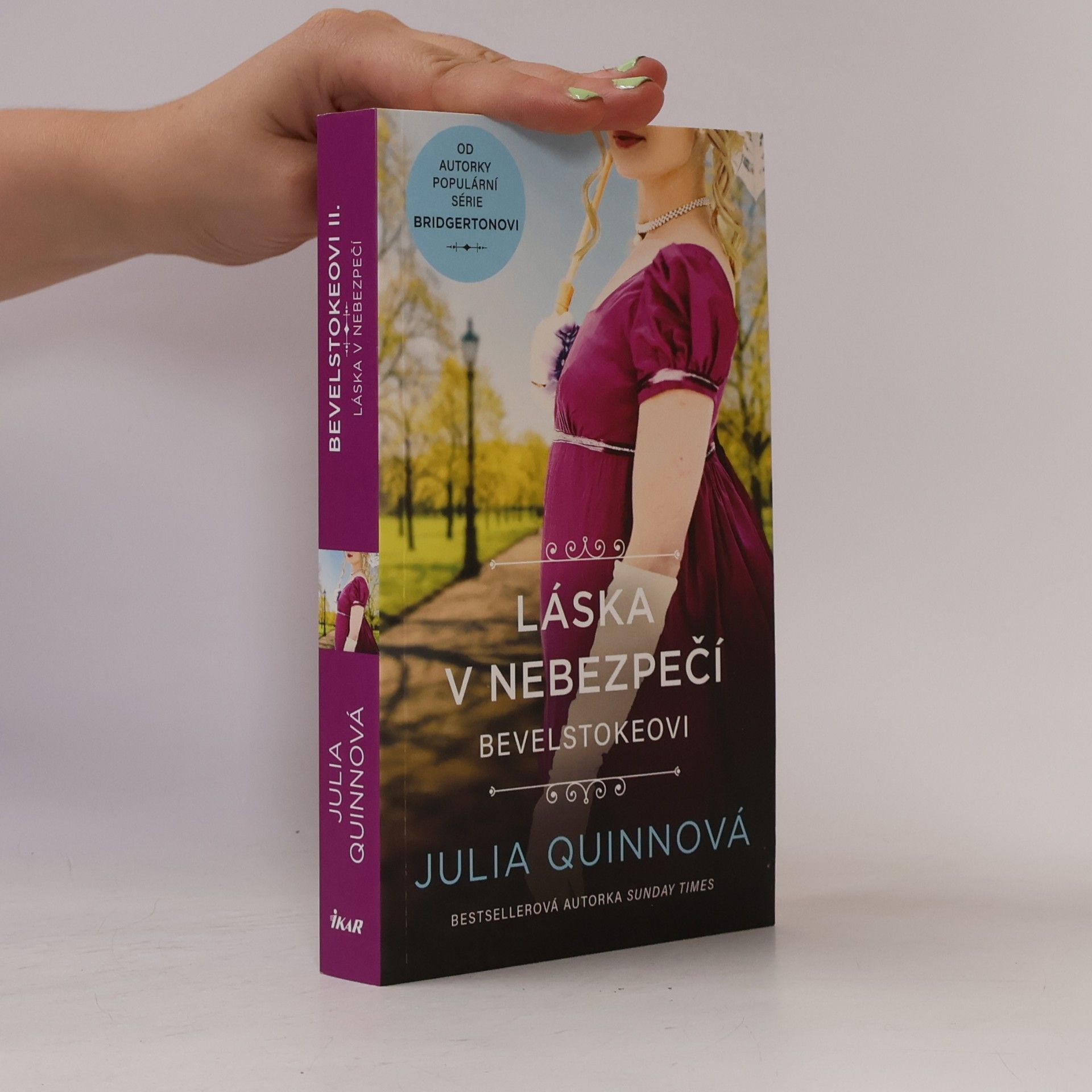 Julie Quinnová Láska v nebezpečí