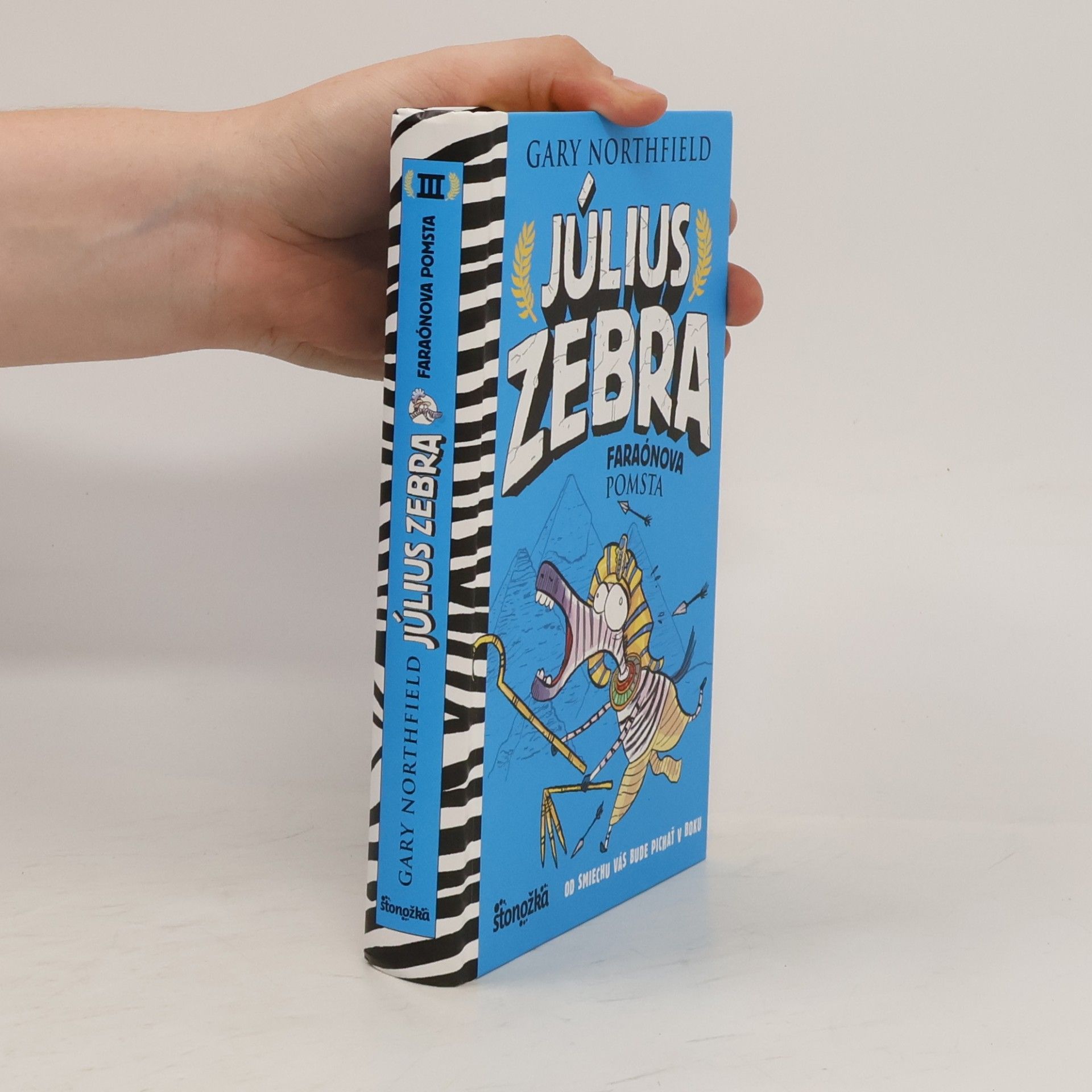 Gary Northfield Július Zebra