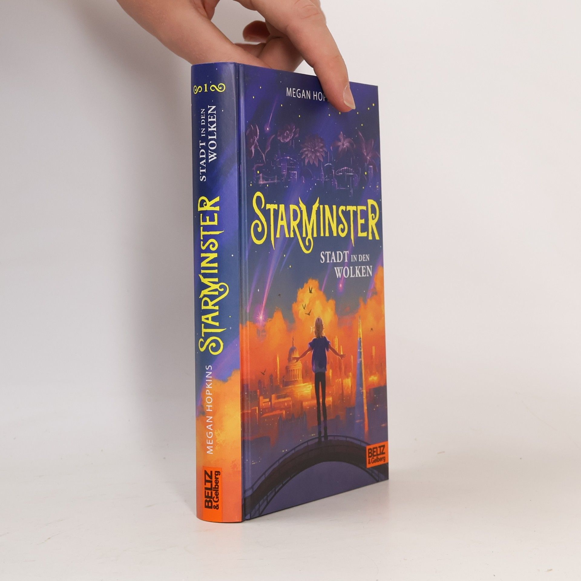 Megan Hopkins Starminster - Stadt in den Wolken
