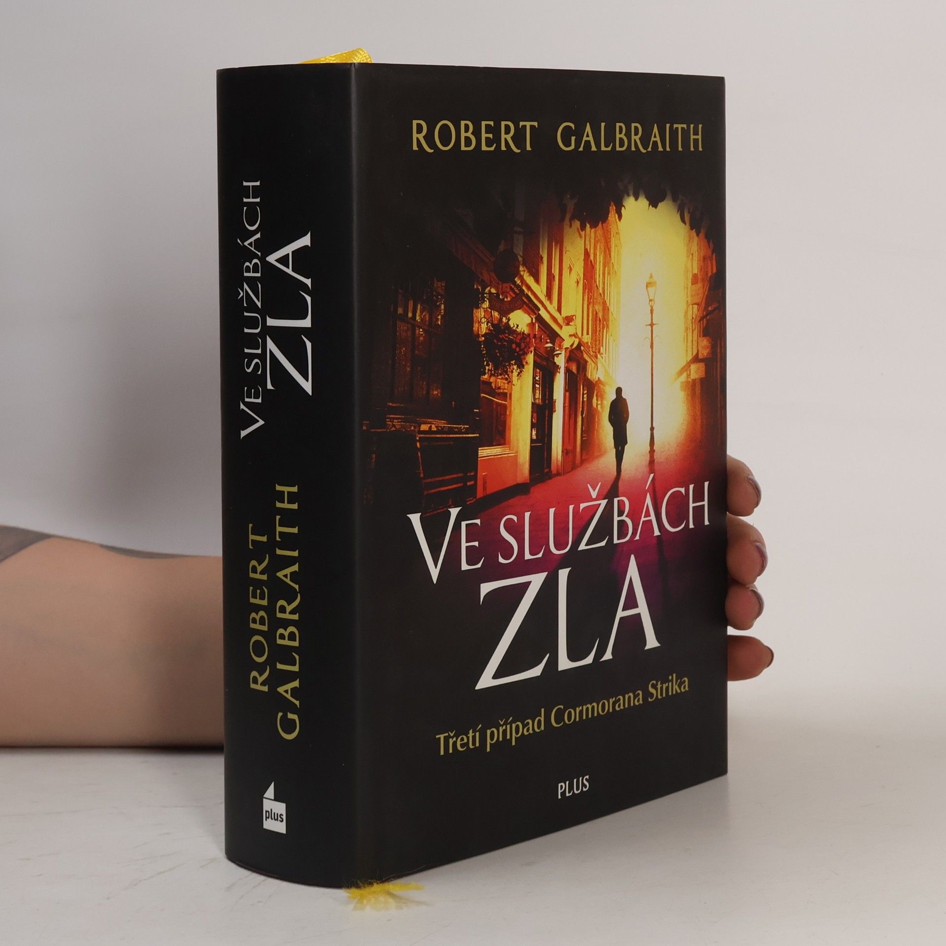 J. K. Rowling Ve službách zla
