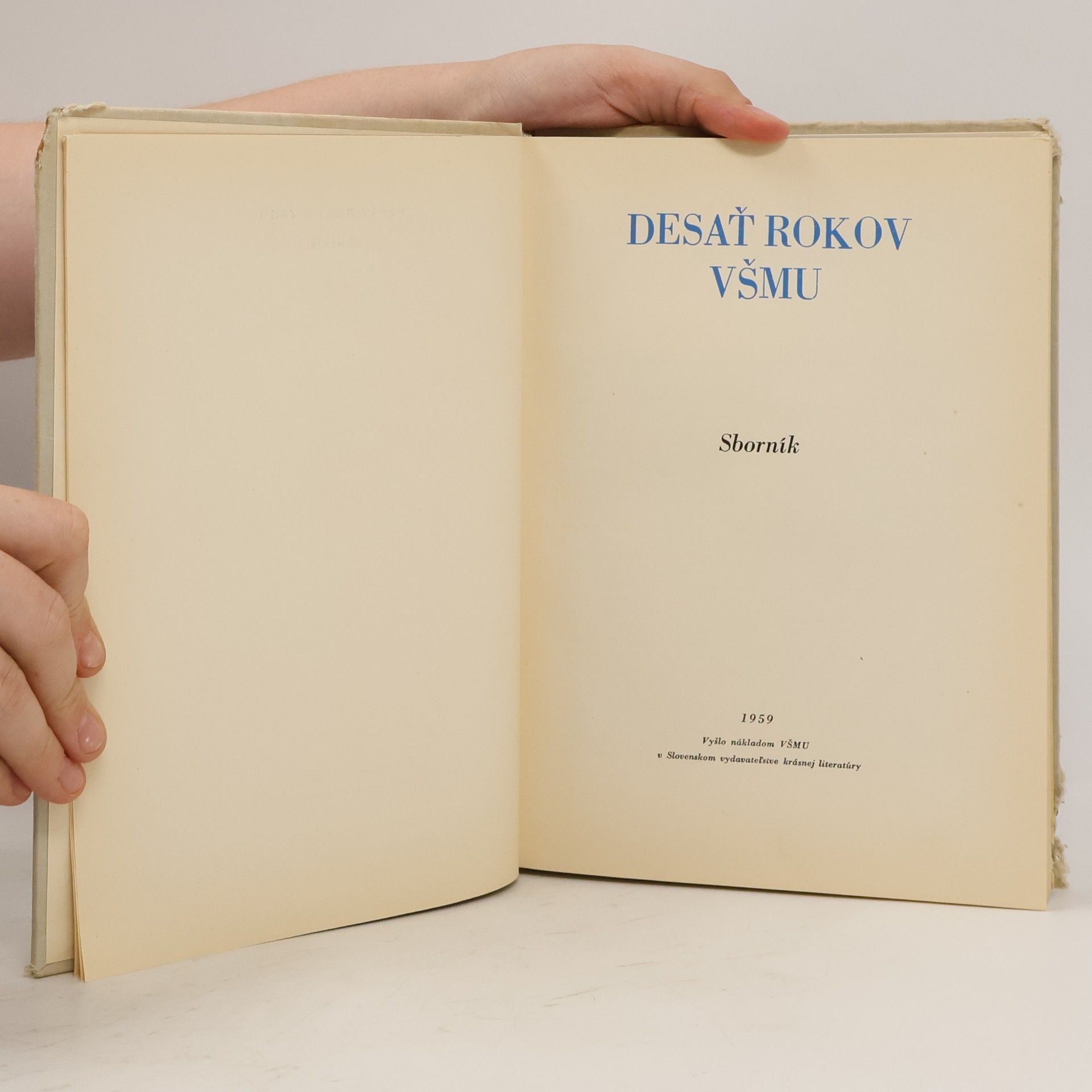Collectif d'auteurs Desať rokov VŠMU