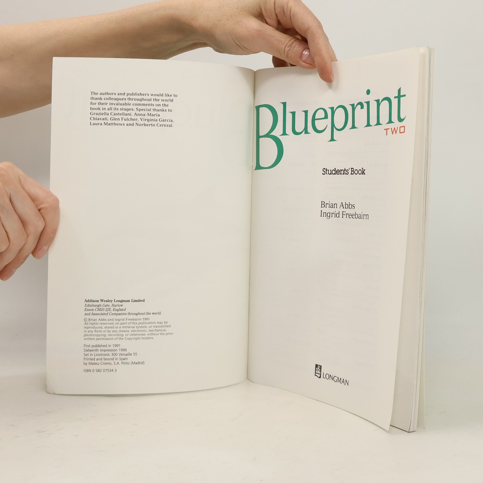 Brian Abbs Blueprint Two. Students' Book