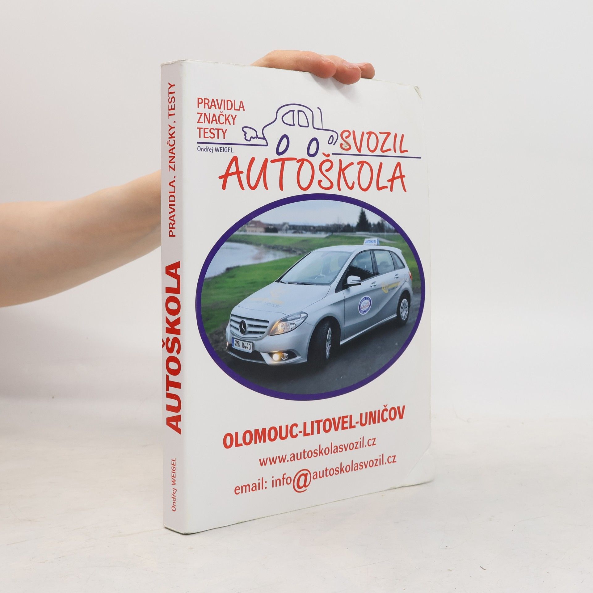 Autoškola: Pravidla, značky, testy