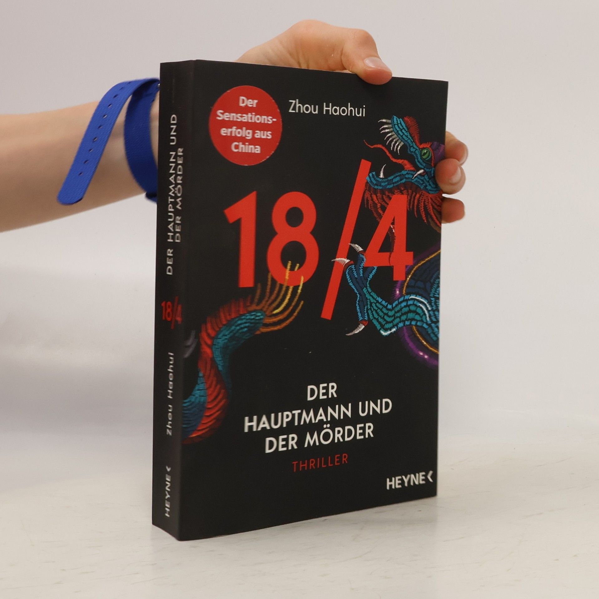 Haohui Zhou 18/4. Der Hauptmann und der Mörder