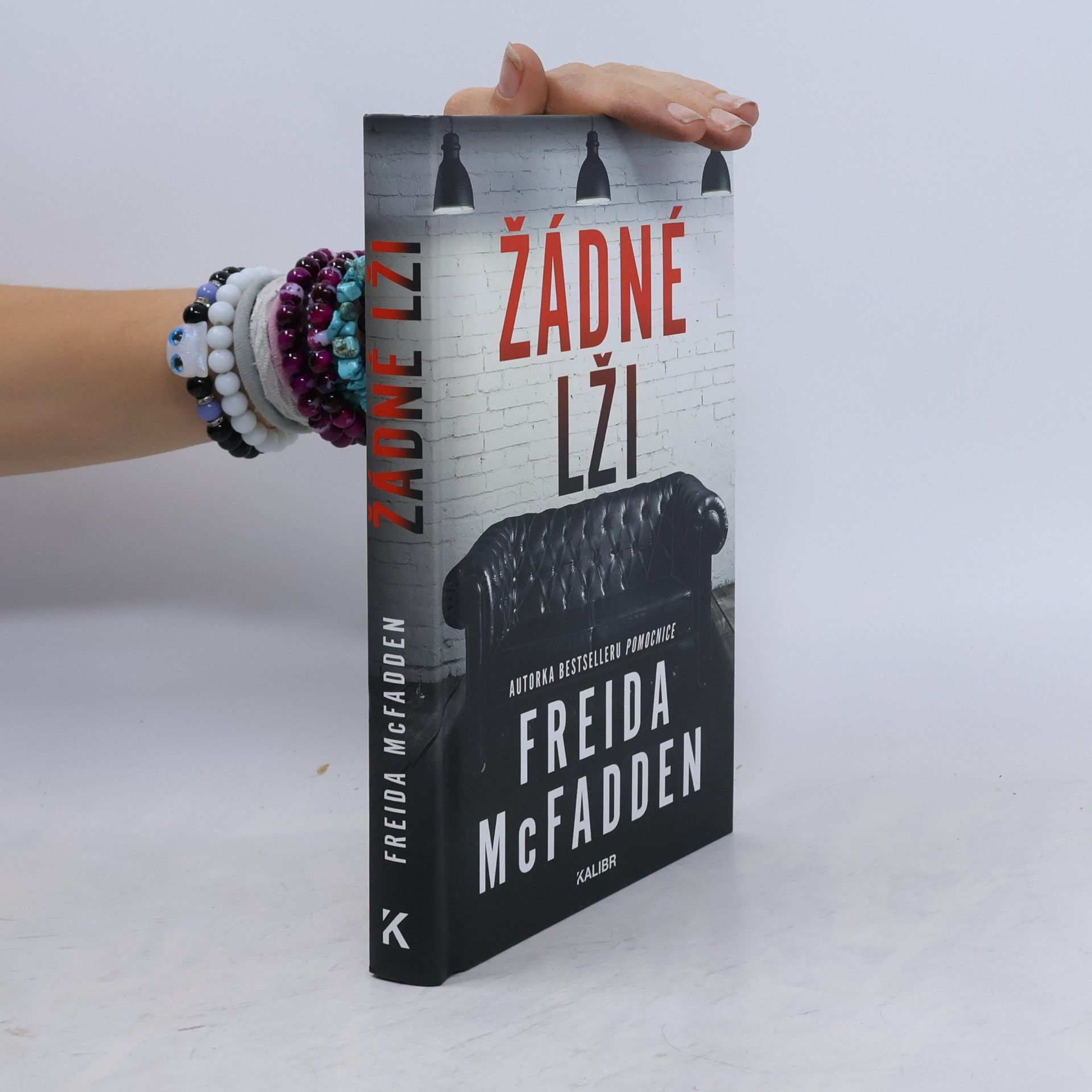 Freida McFaddenová Žádné lži