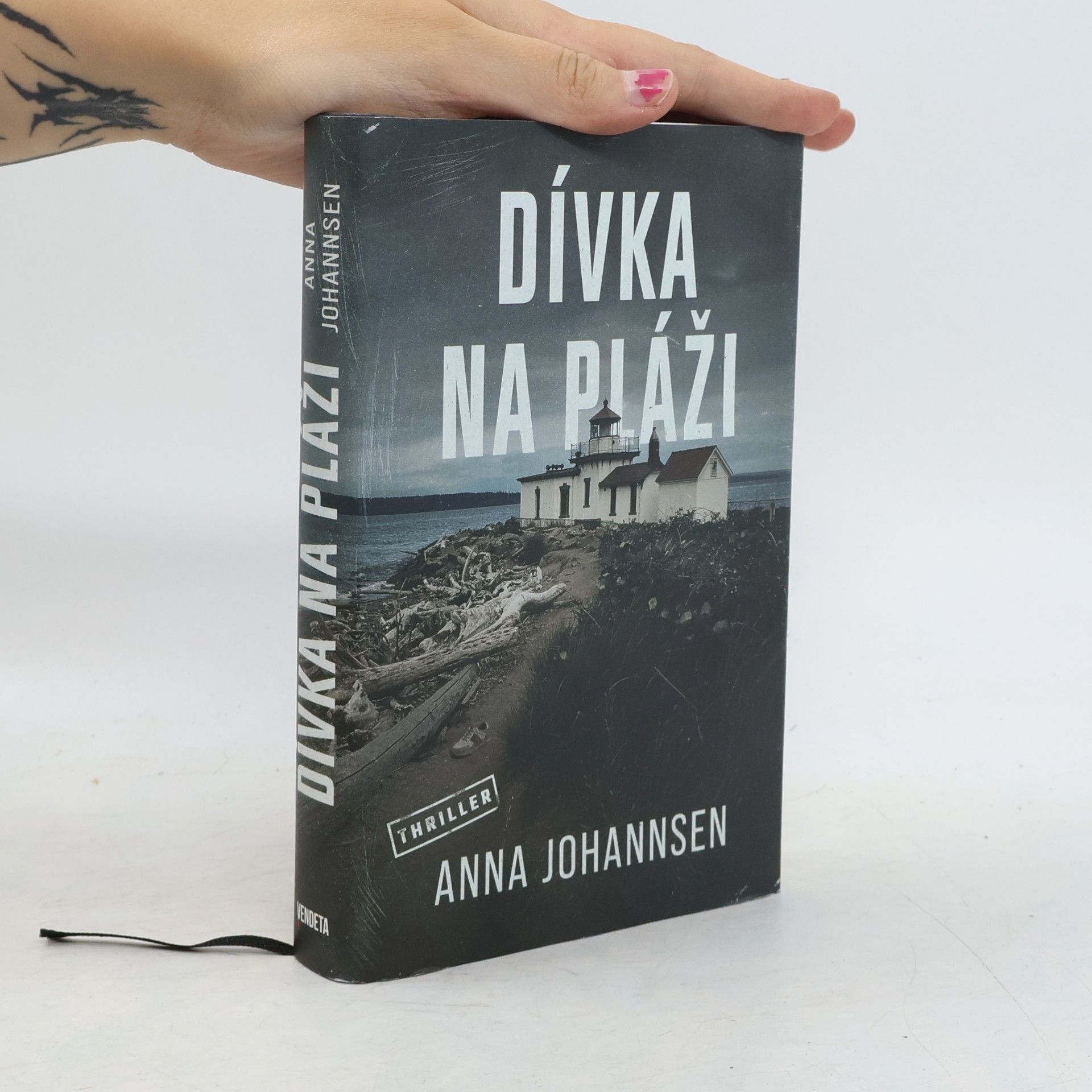 Anna Johannsen Dívka na pláži