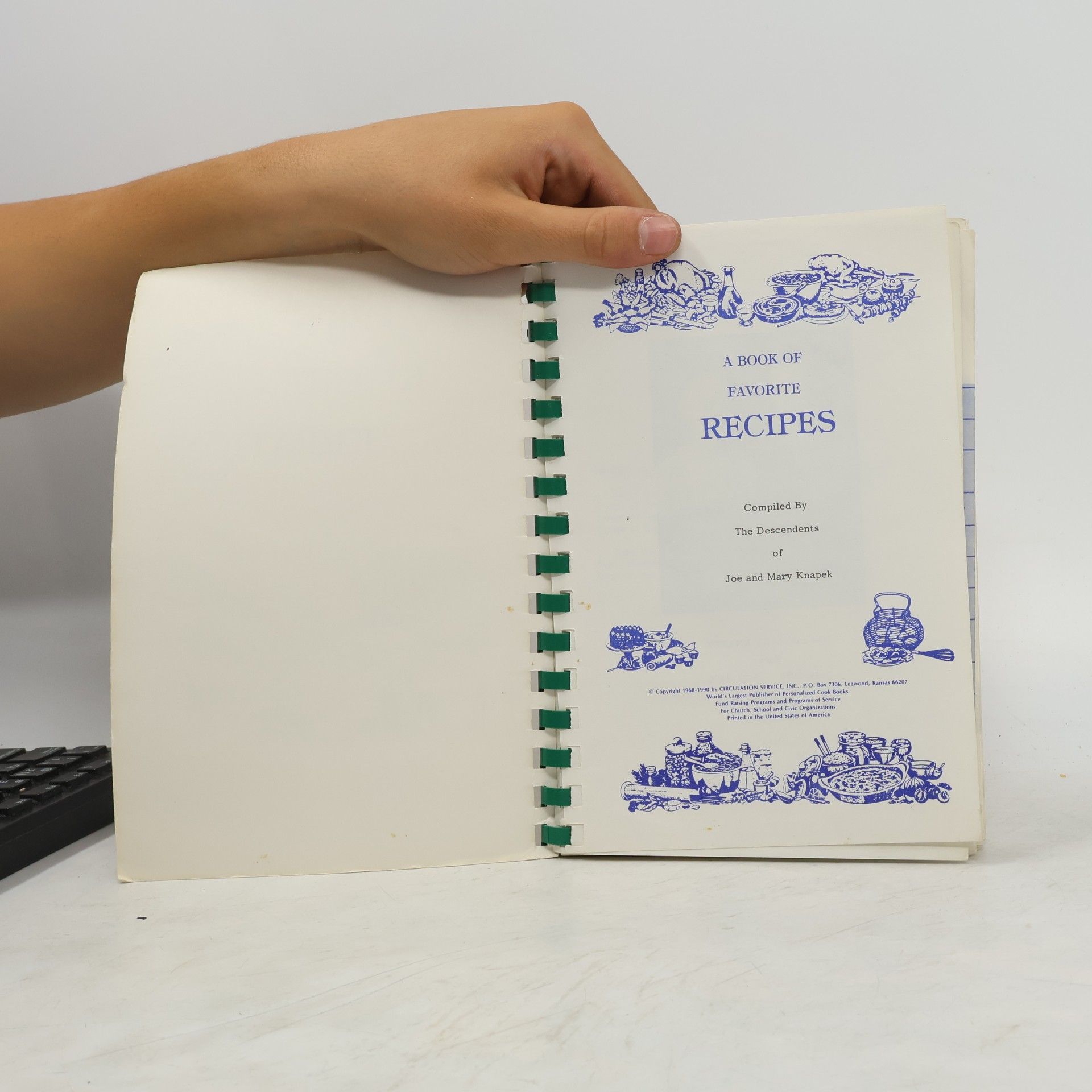 Various authors A Book of Favorite Recipes