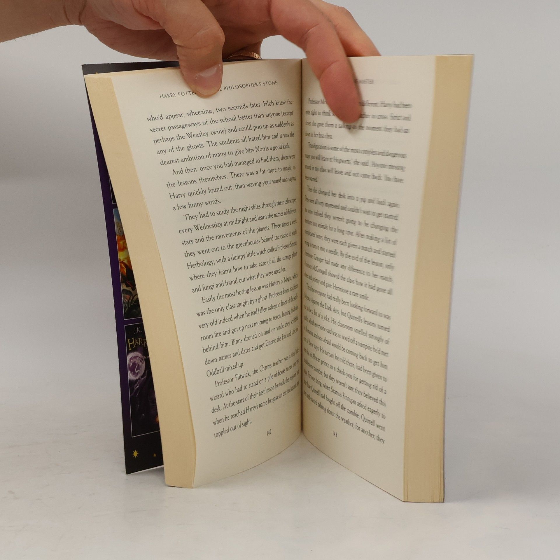 J. K. Rowling Harry Potter and The Philosopher's Stone