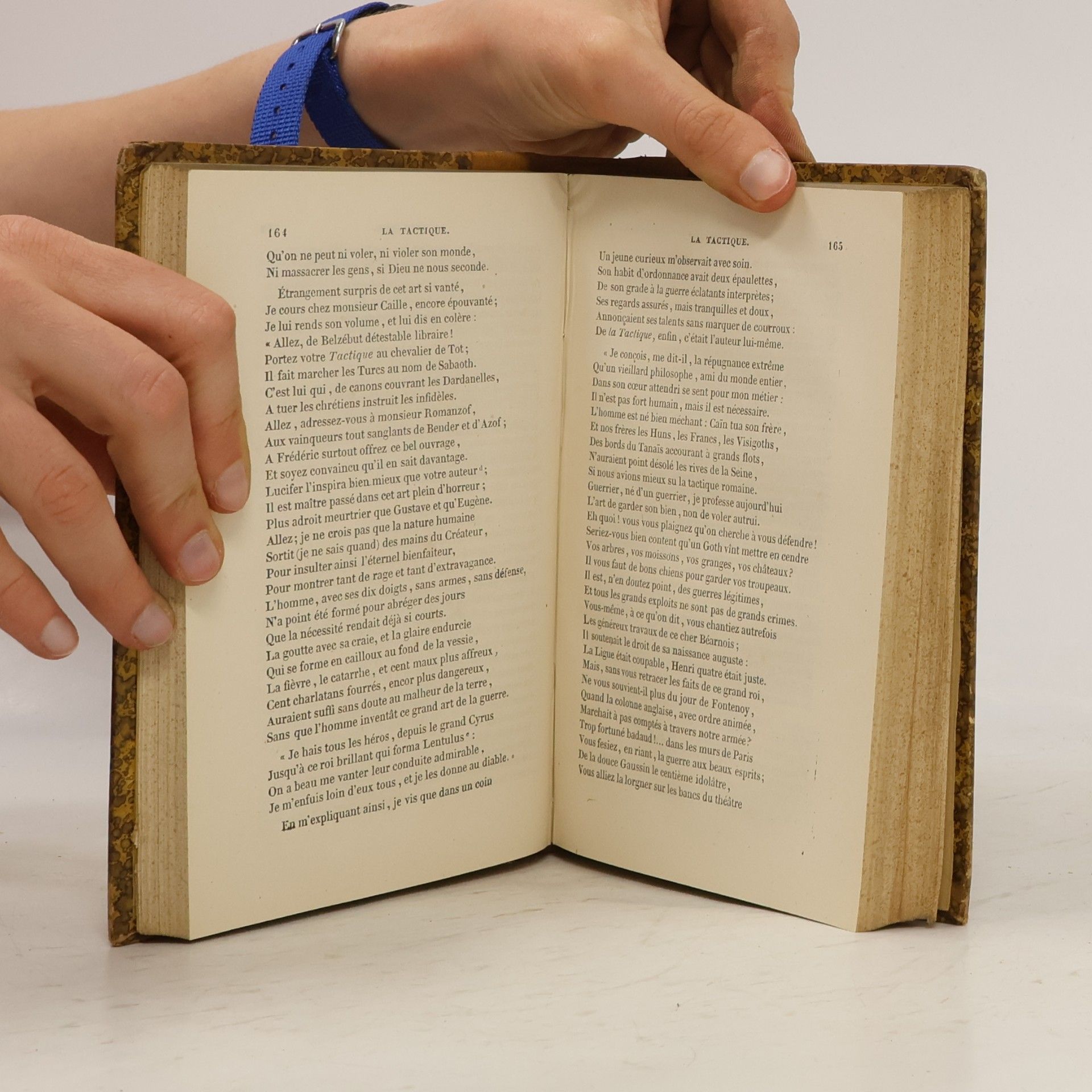 Voltaire Contes, satires, épitres, poésies diverses, odes, stances, poésies mêlées, traductions et imitationss