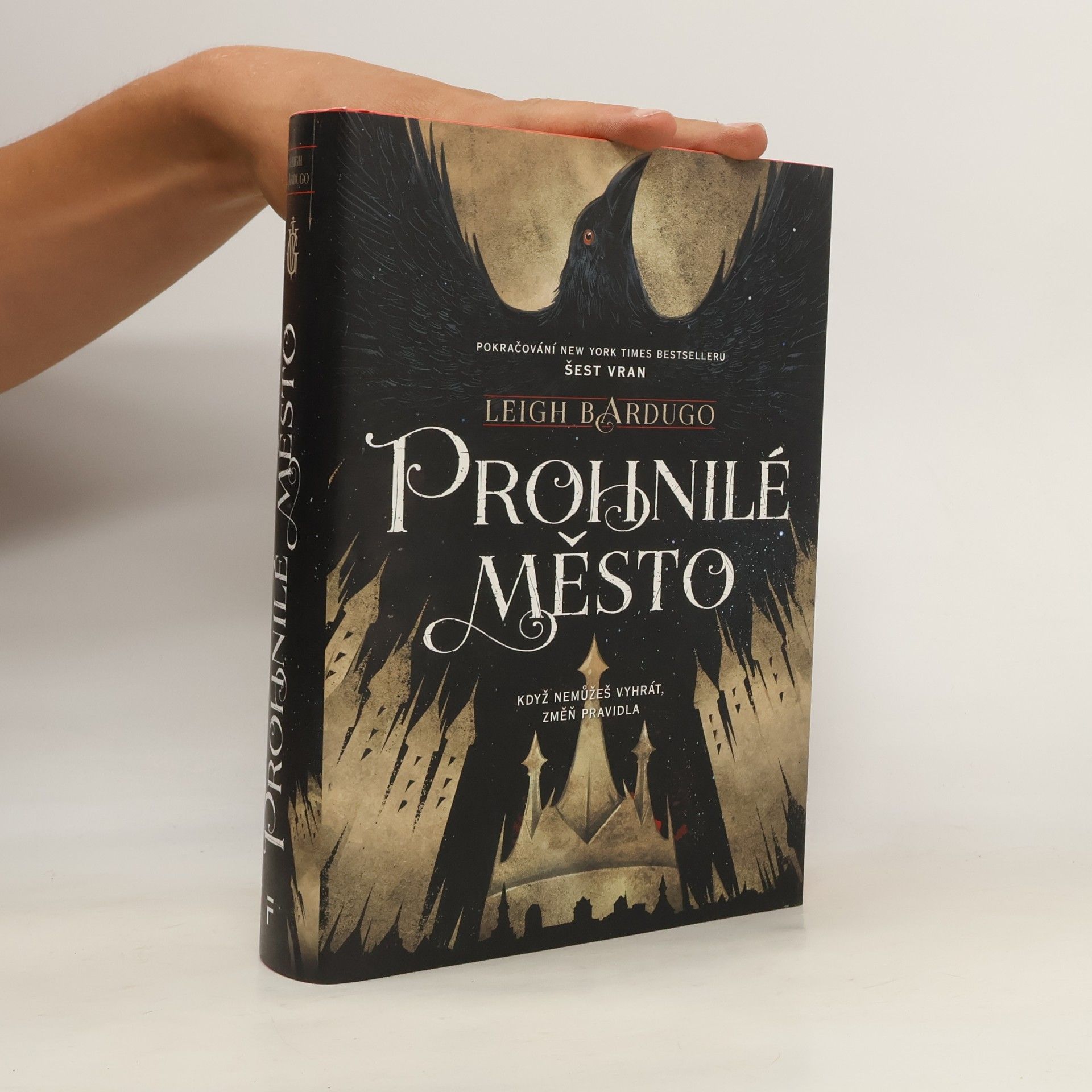 Leigh Bardugo Prohnilé město