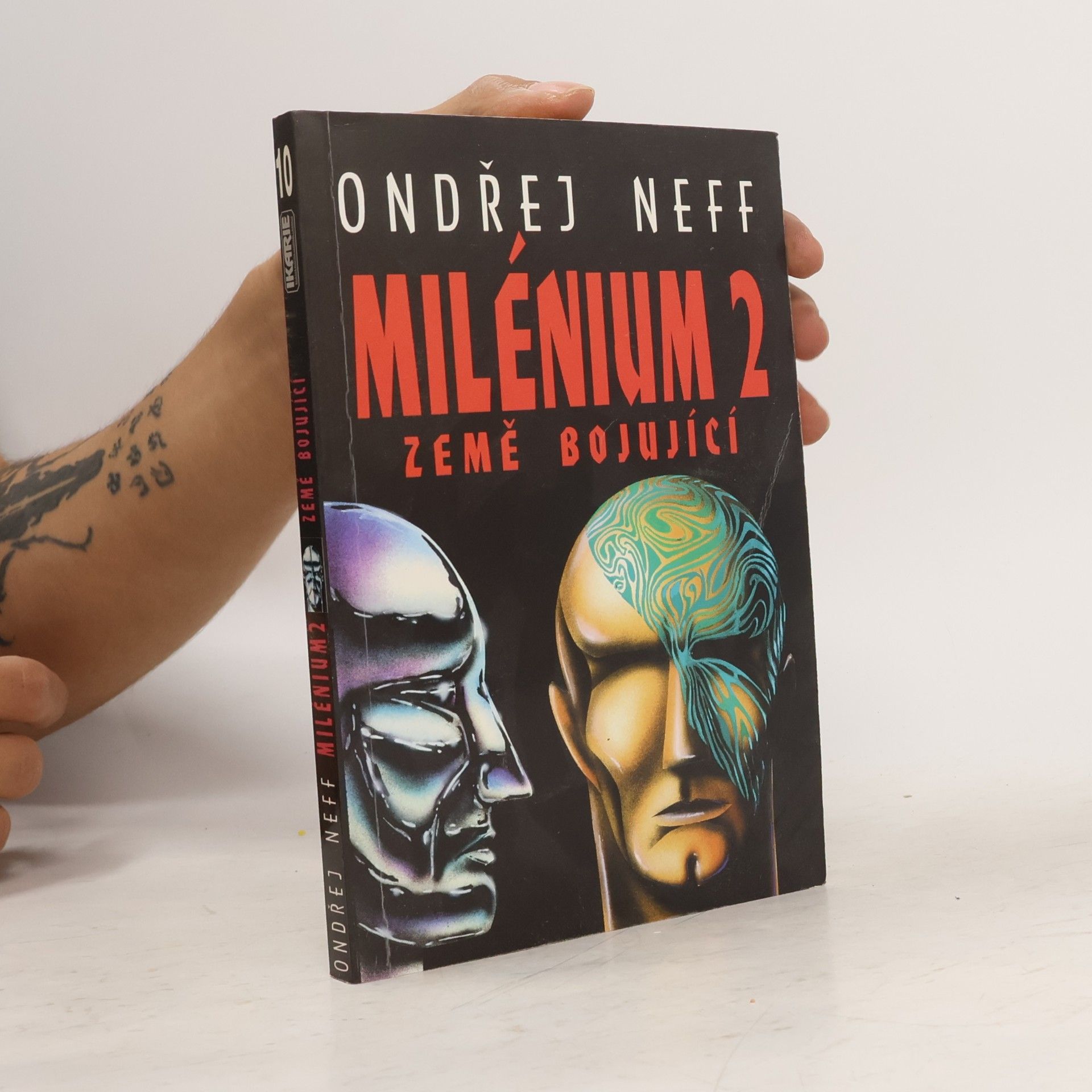 Milénium 2. Země bojující