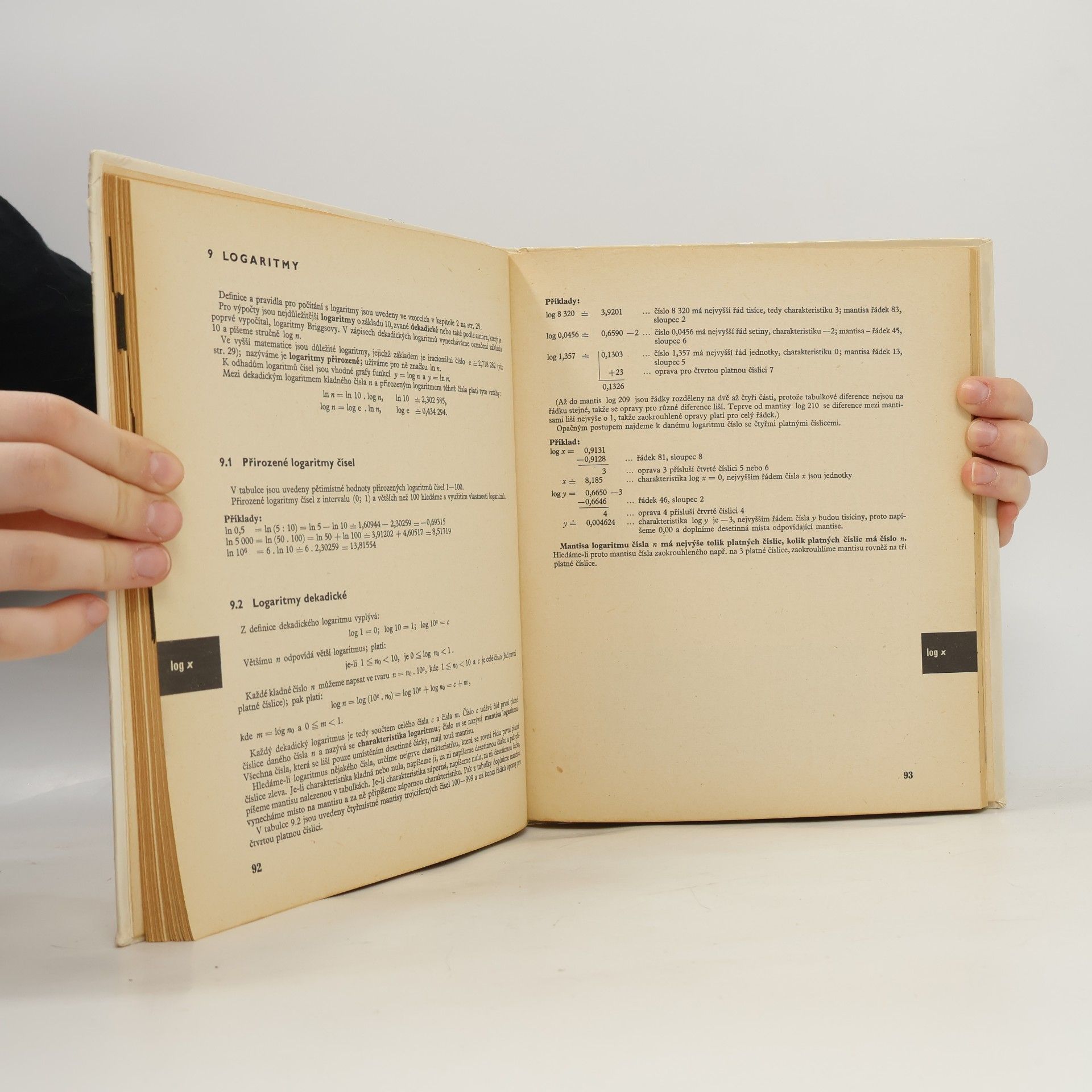 Autorenkollektiv Matematické, fyzikální a chemické tabulky pro střední školy