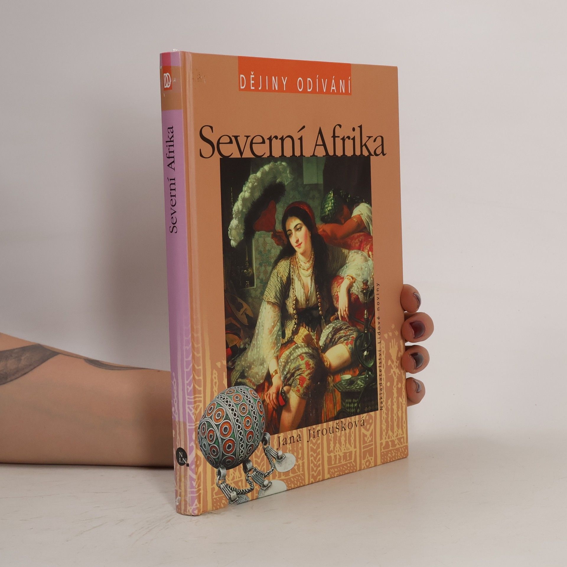 Renata Dirnová Dějiny odívání. Severní Afrika