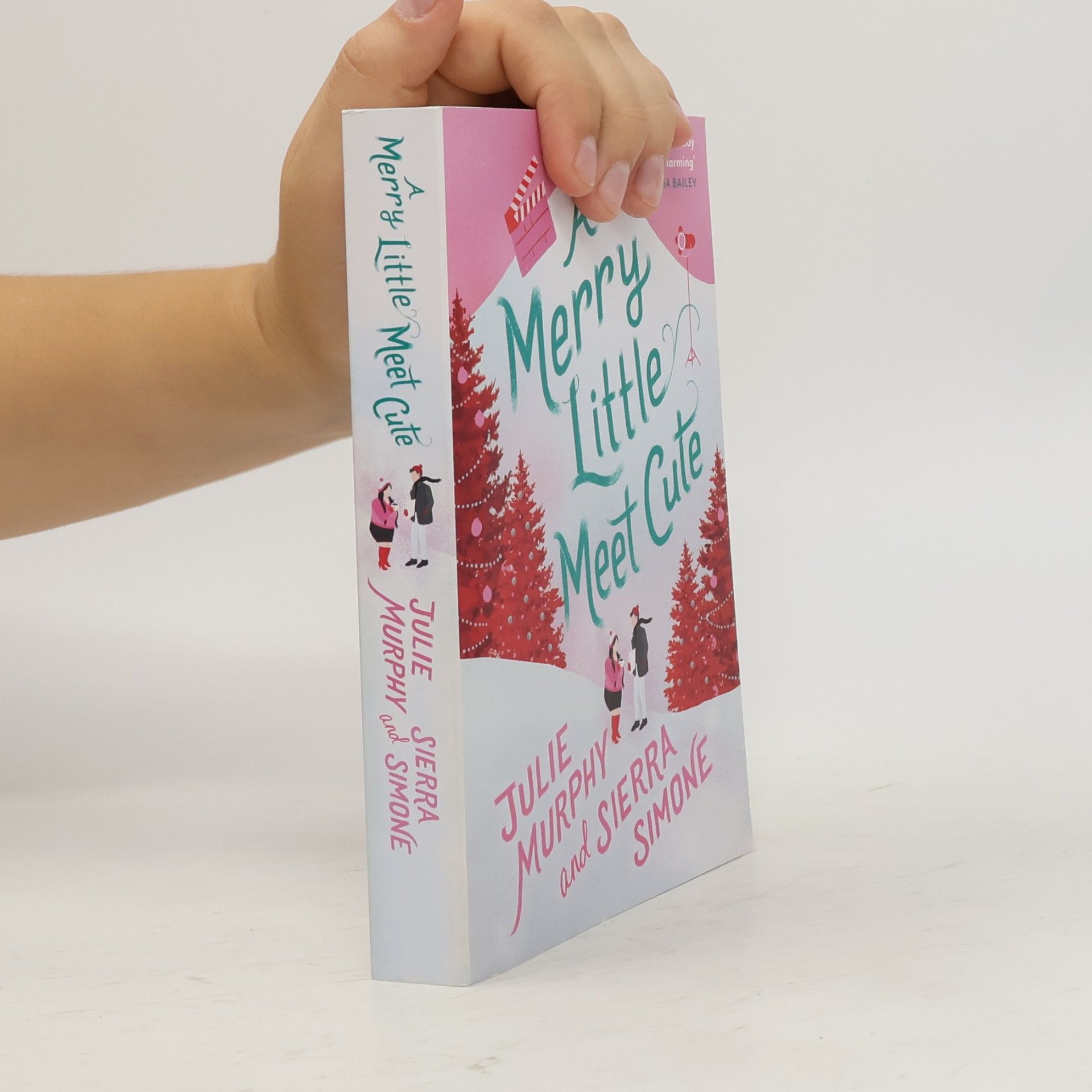 Sierra Simone A merry little meet cute