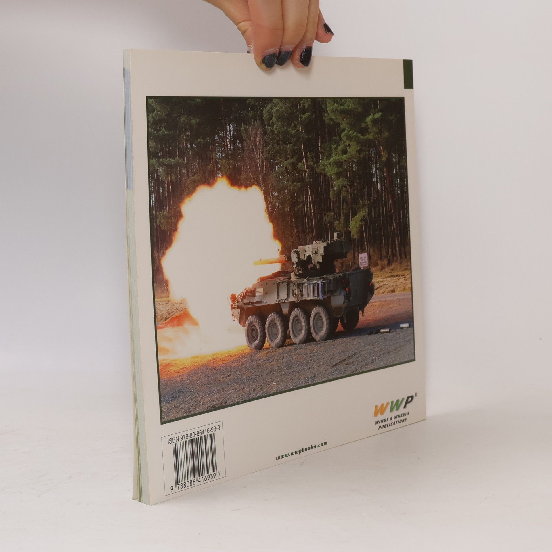 Ralph Zwilling Stryker MGS In Detail - Photo Manual for Modelers