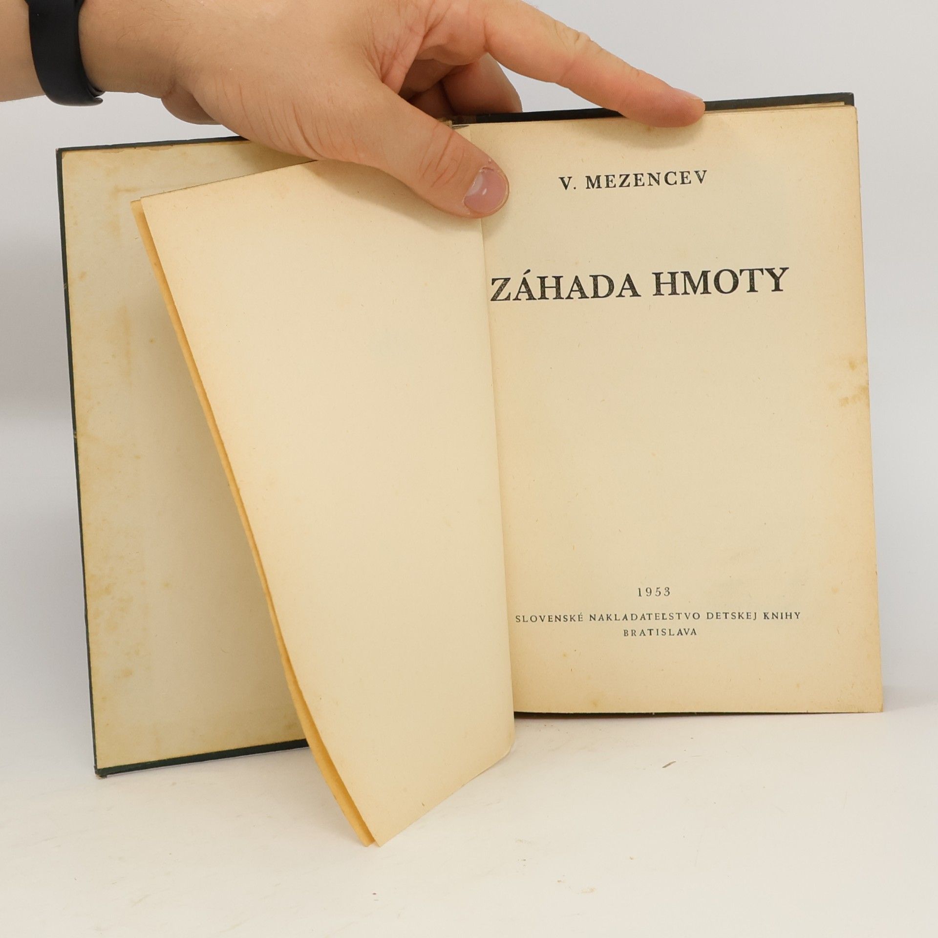 V. Mezencev Záhada hmoty