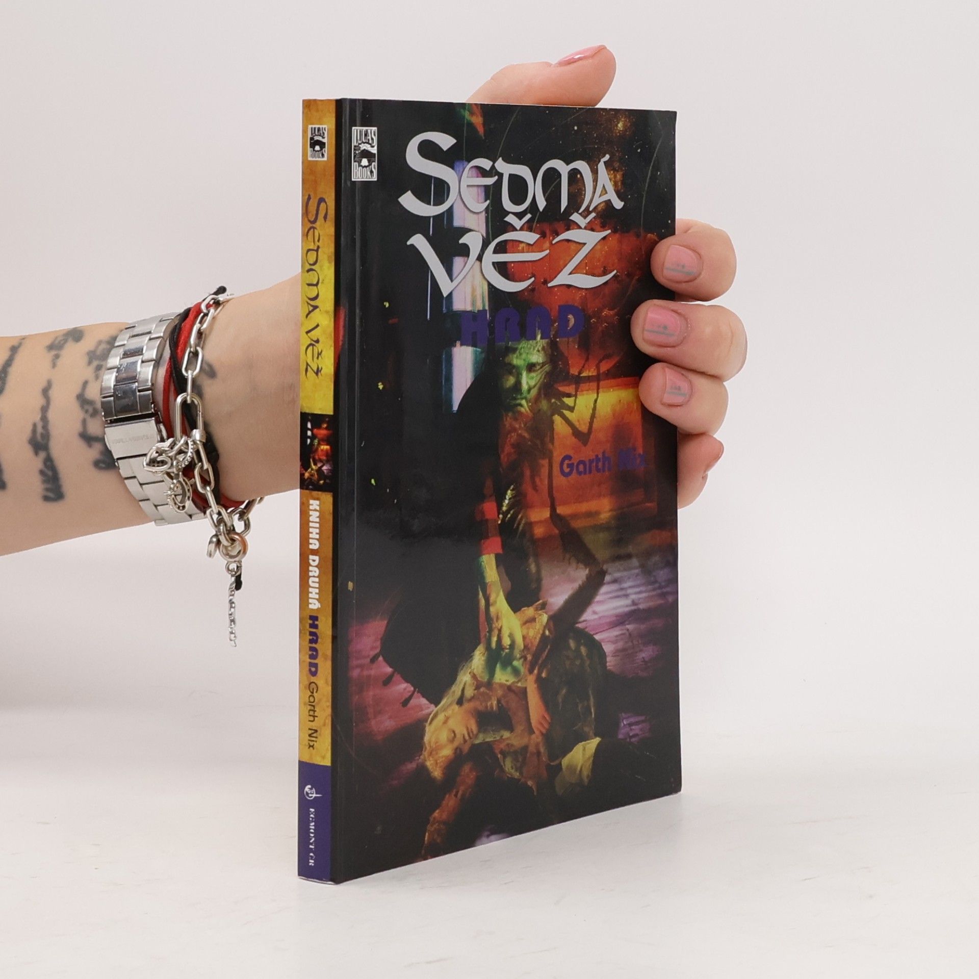 Garth Nix Sedmá věž: Hrad