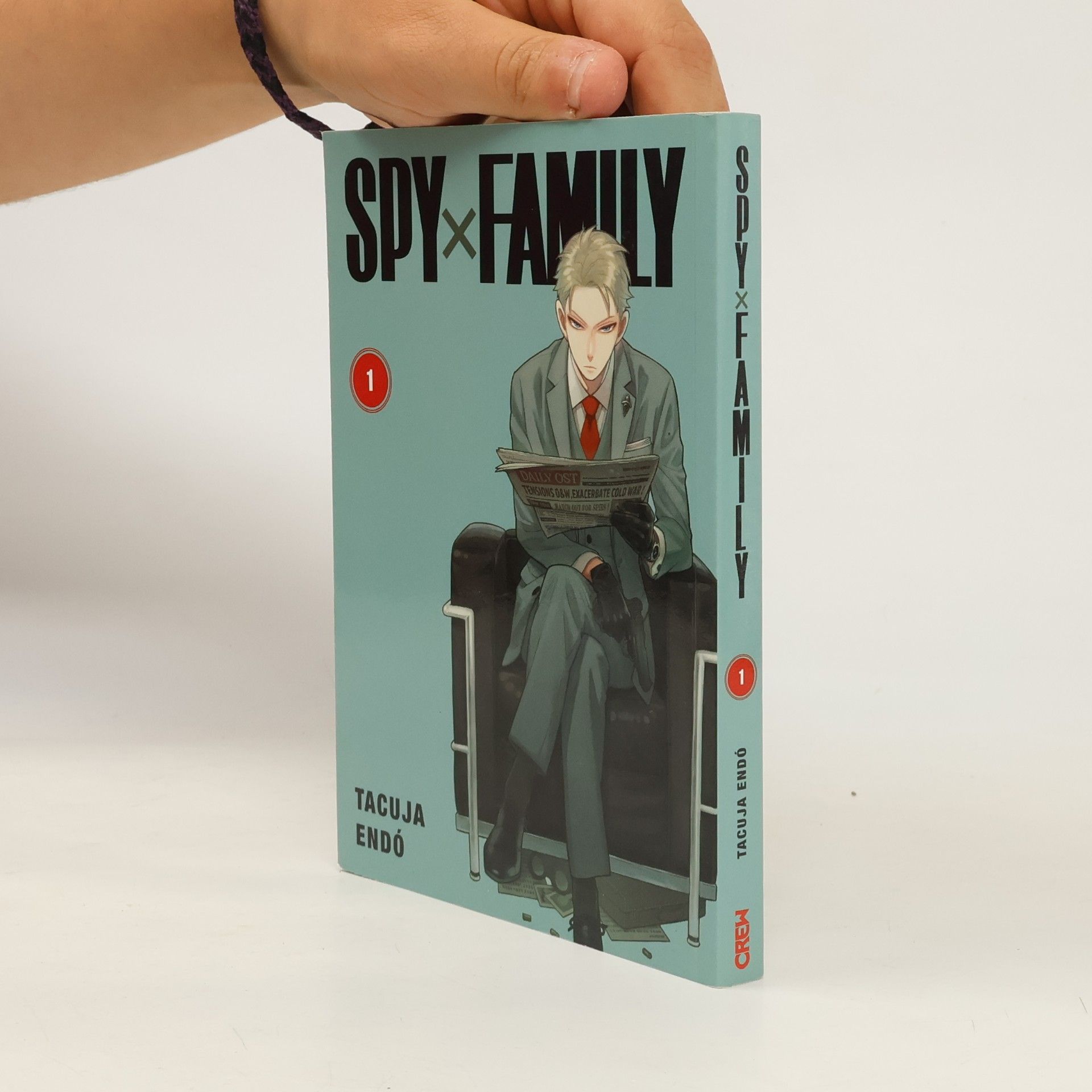 Tacuja Endó Spy x Family 1
