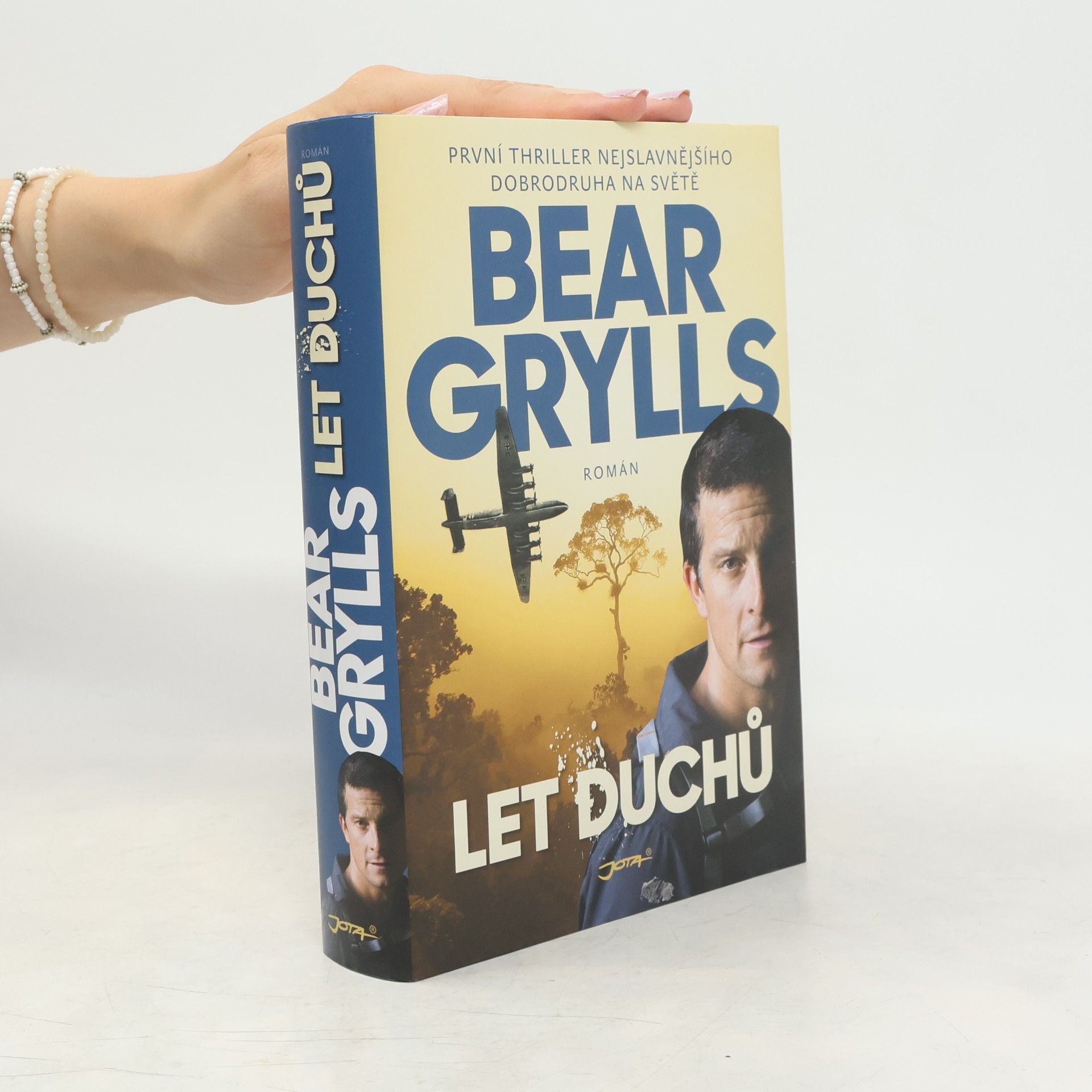Bear Grylls Let duchů