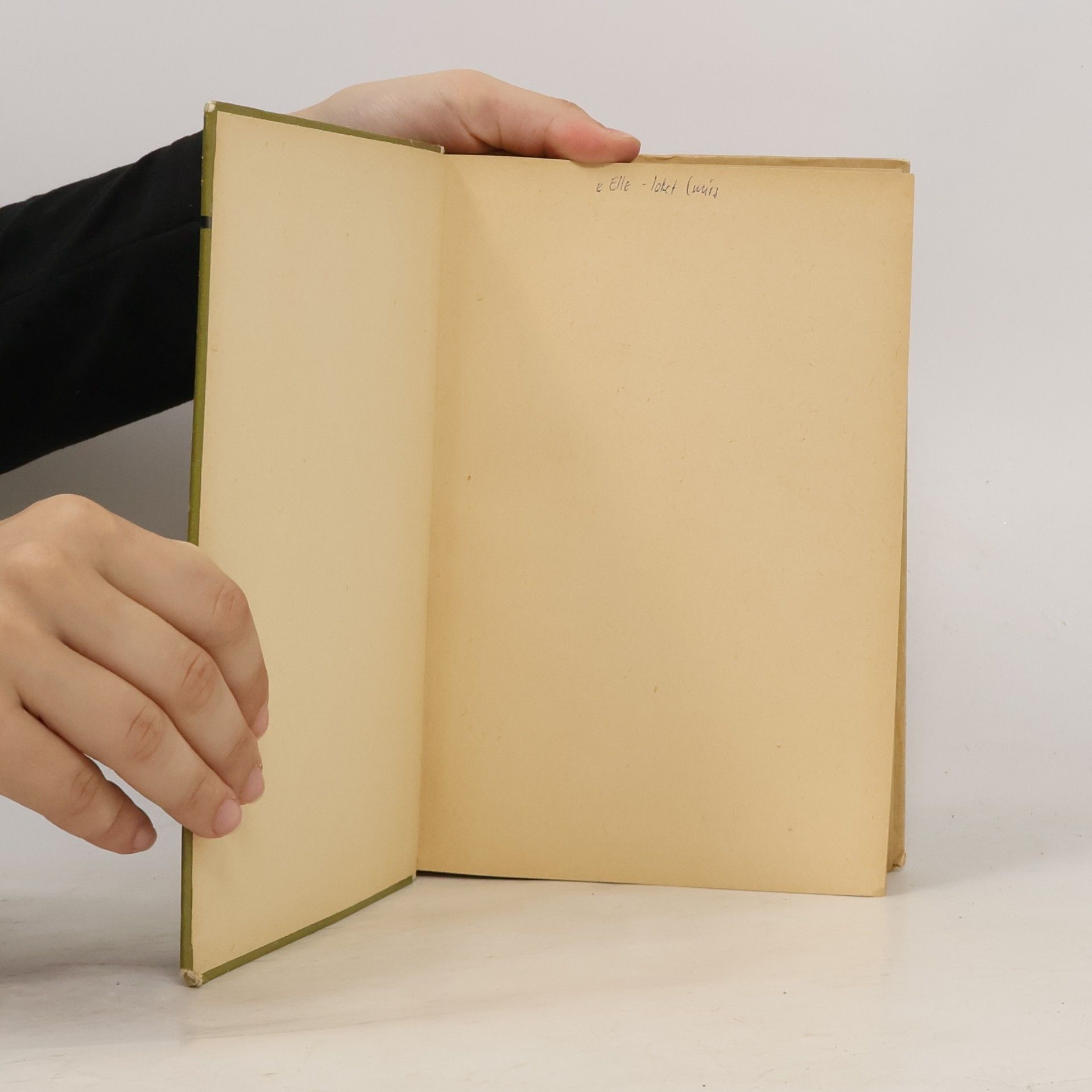 Various authors Deutsches Übungsbuch