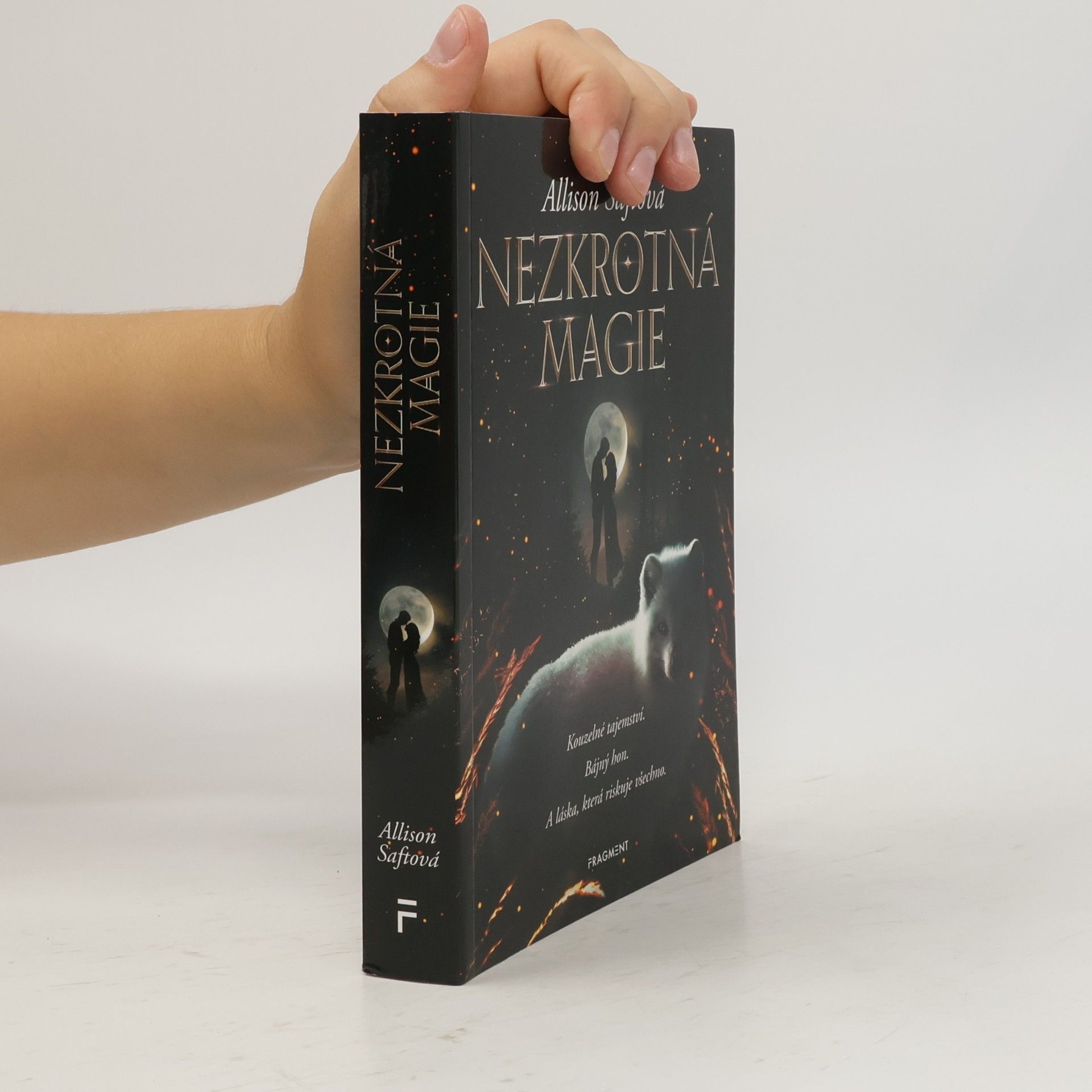 Allison Saft Nezkrotná magie