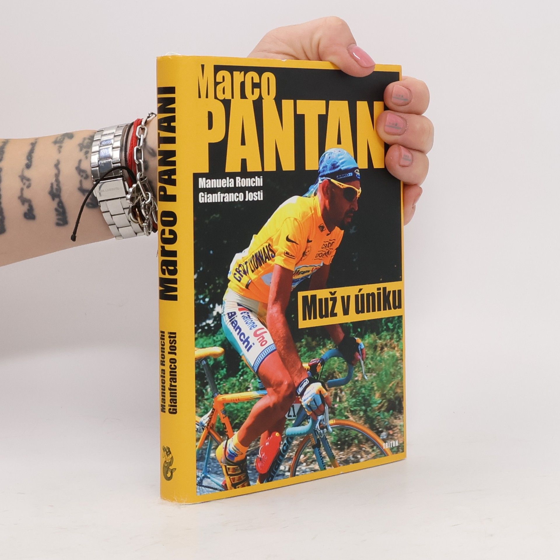 Gianfranco Josti Marco Pantani. Muž v úniku
