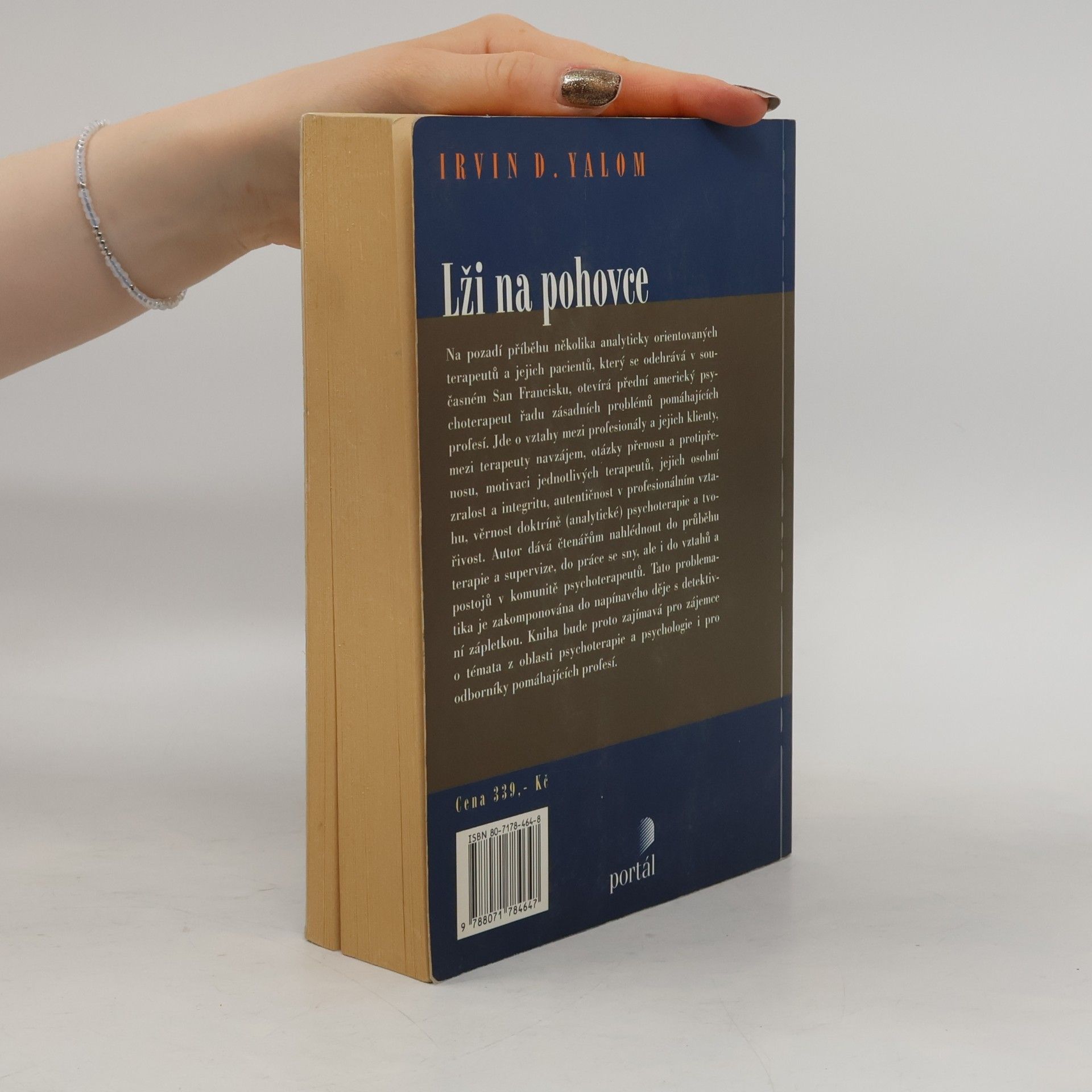 Irvin Yalom Lži na pohovce