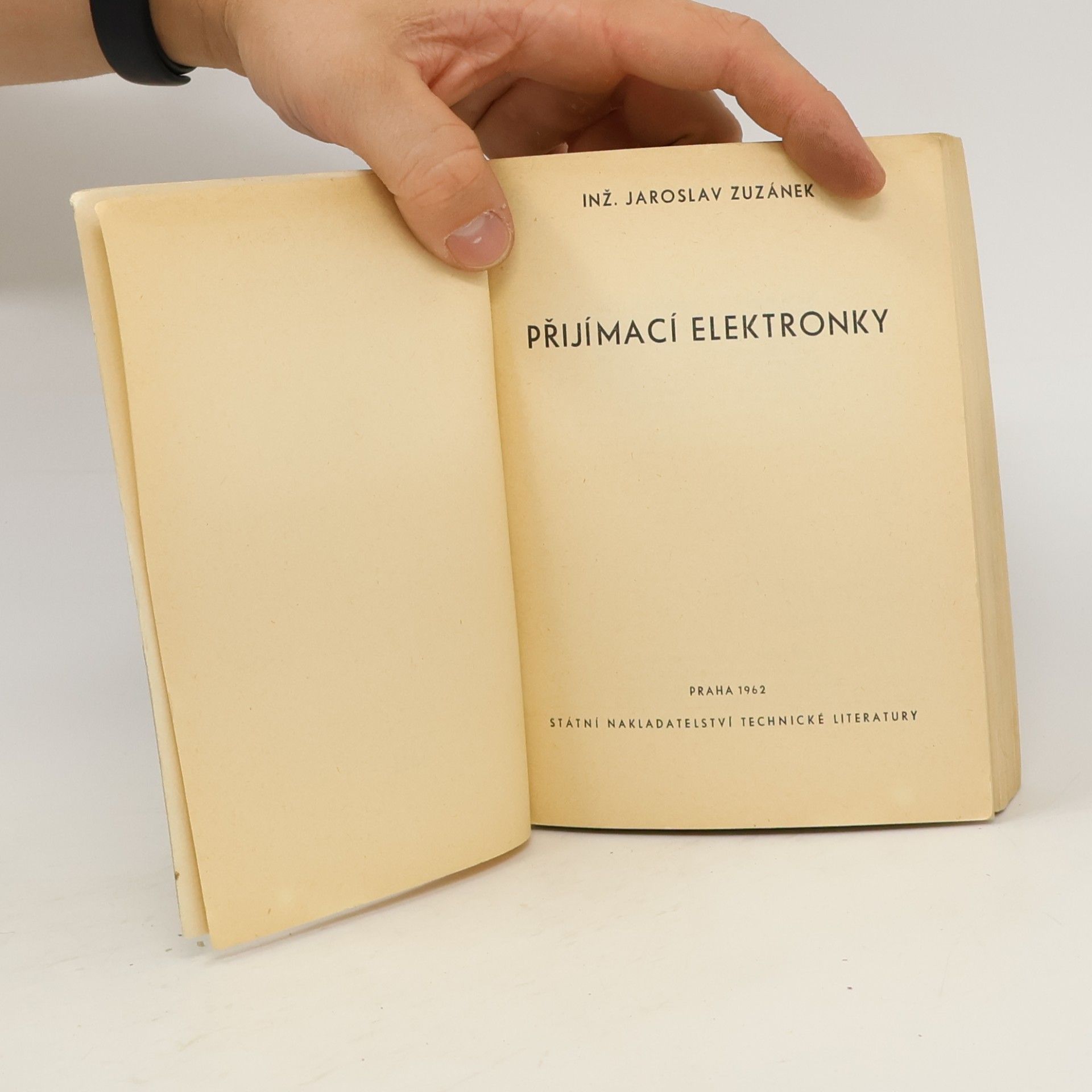 Jaroslav Zuzánek Přijímací elektronky