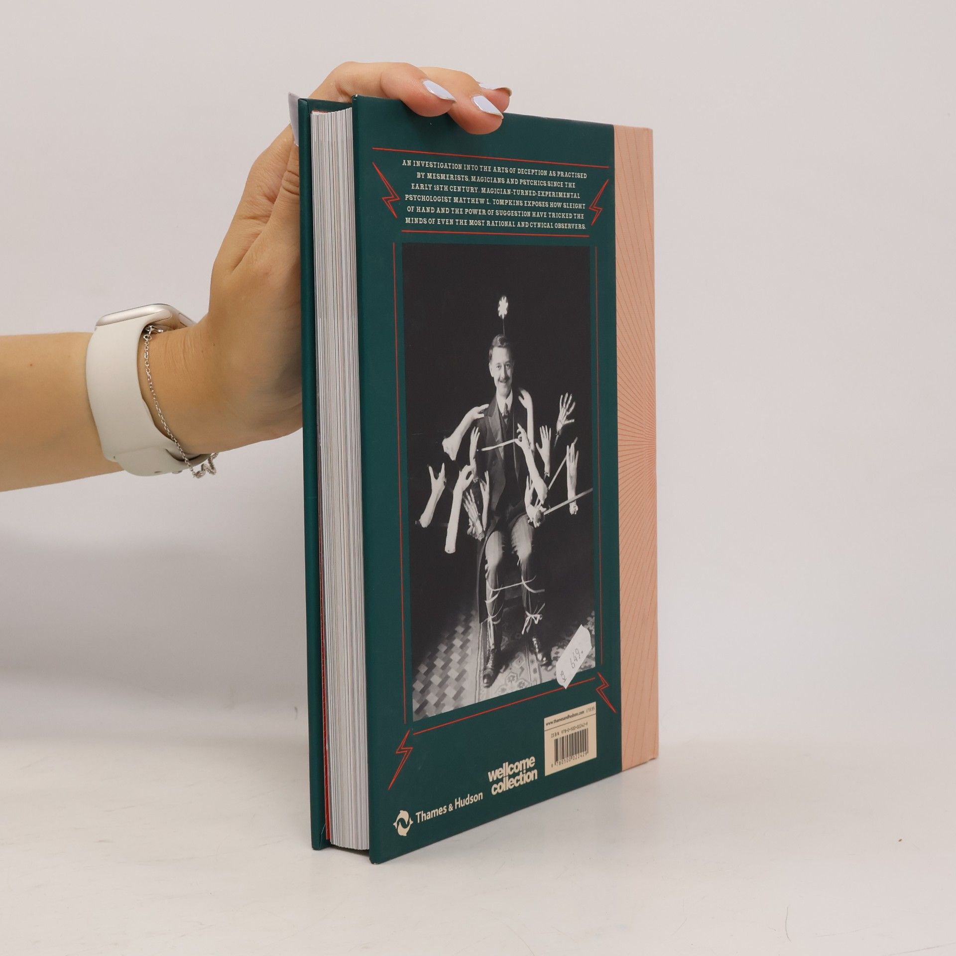 Matthew L. Tompkins The Spectacle of Illusion