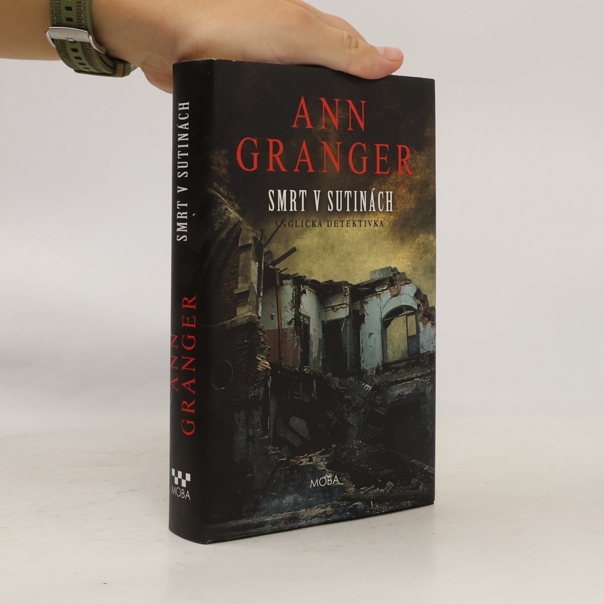 Ann Granger Smrt v sutinách