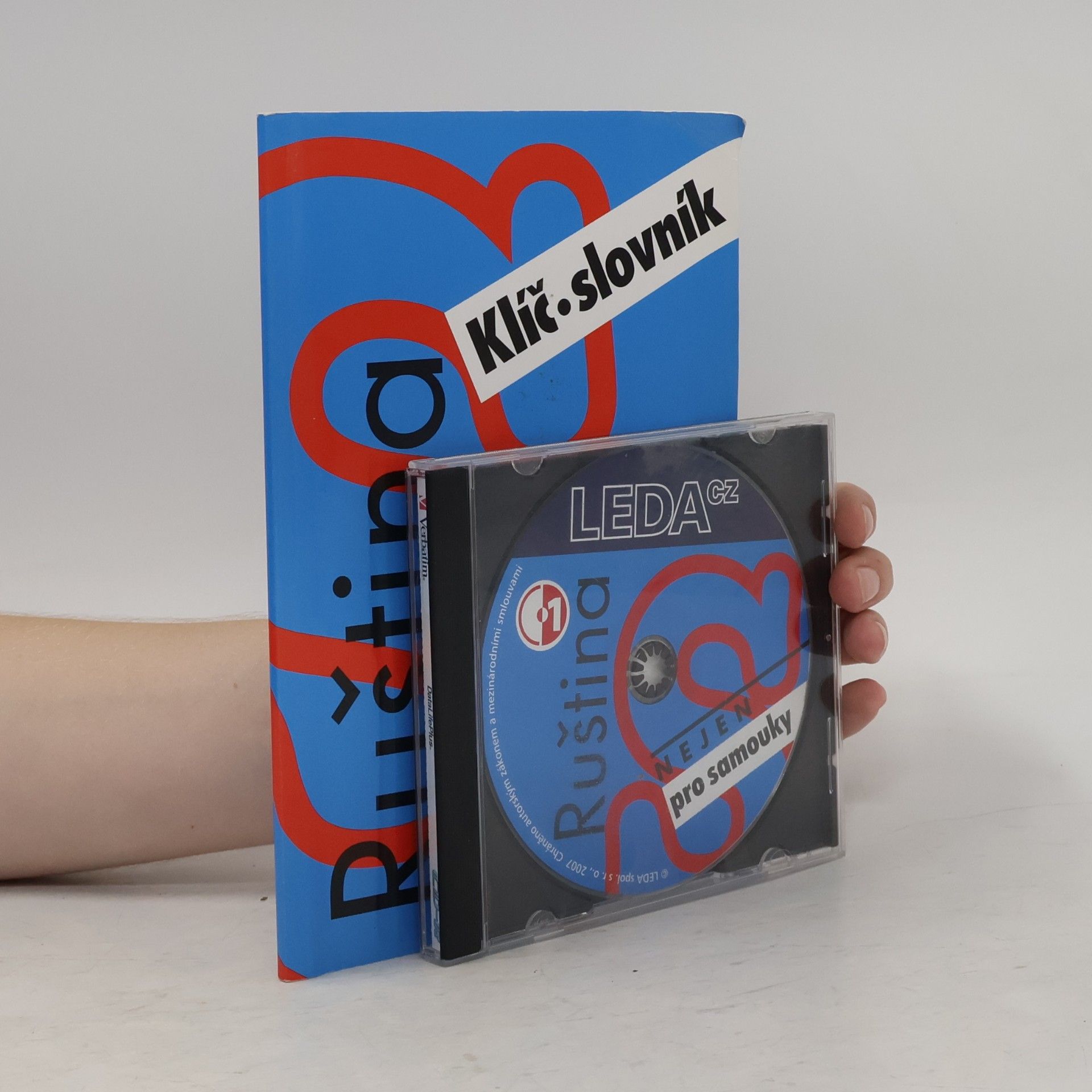 Věra Nekolová Ruština nejen pro samouky. Klíč, slovník + CD