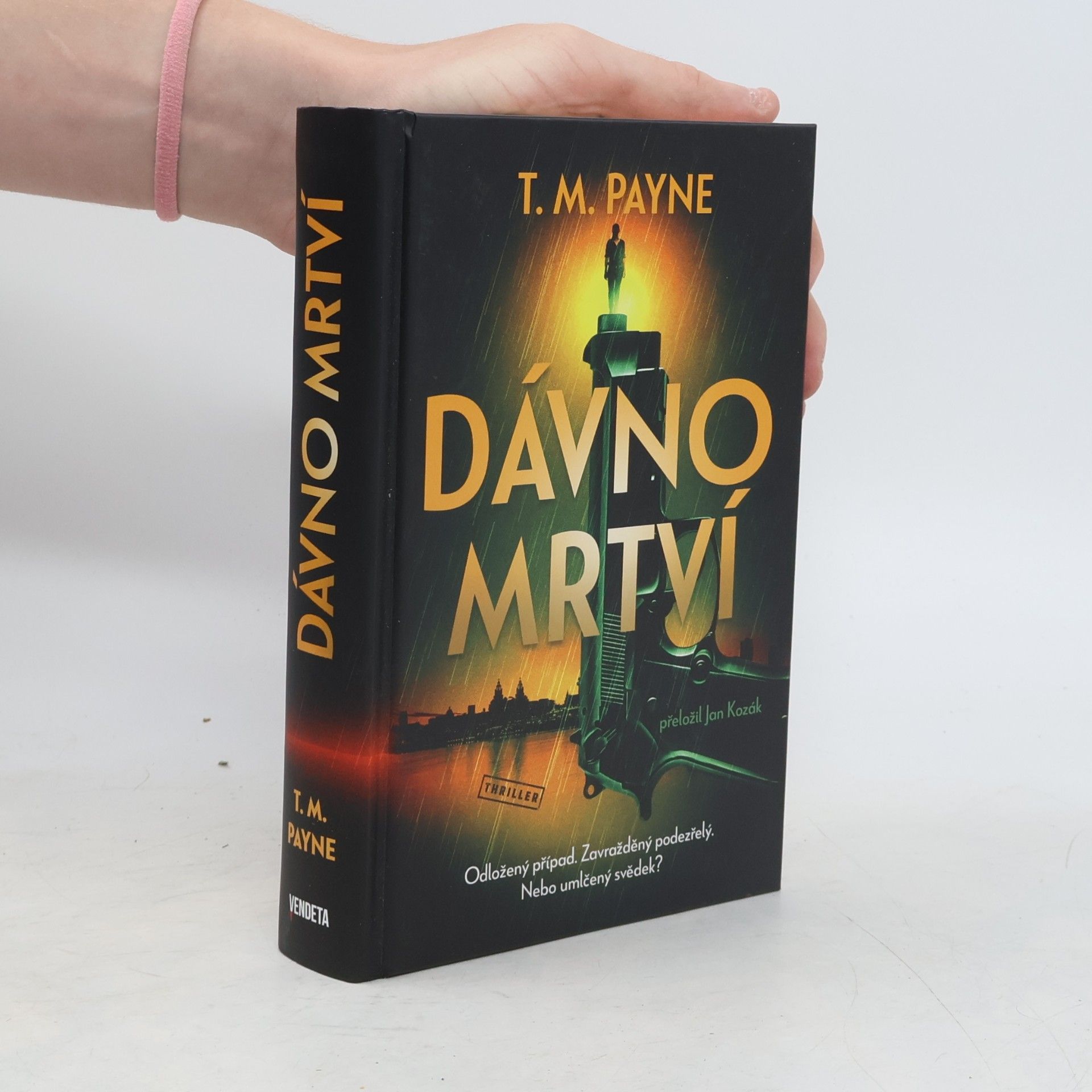 Dávno mrtví