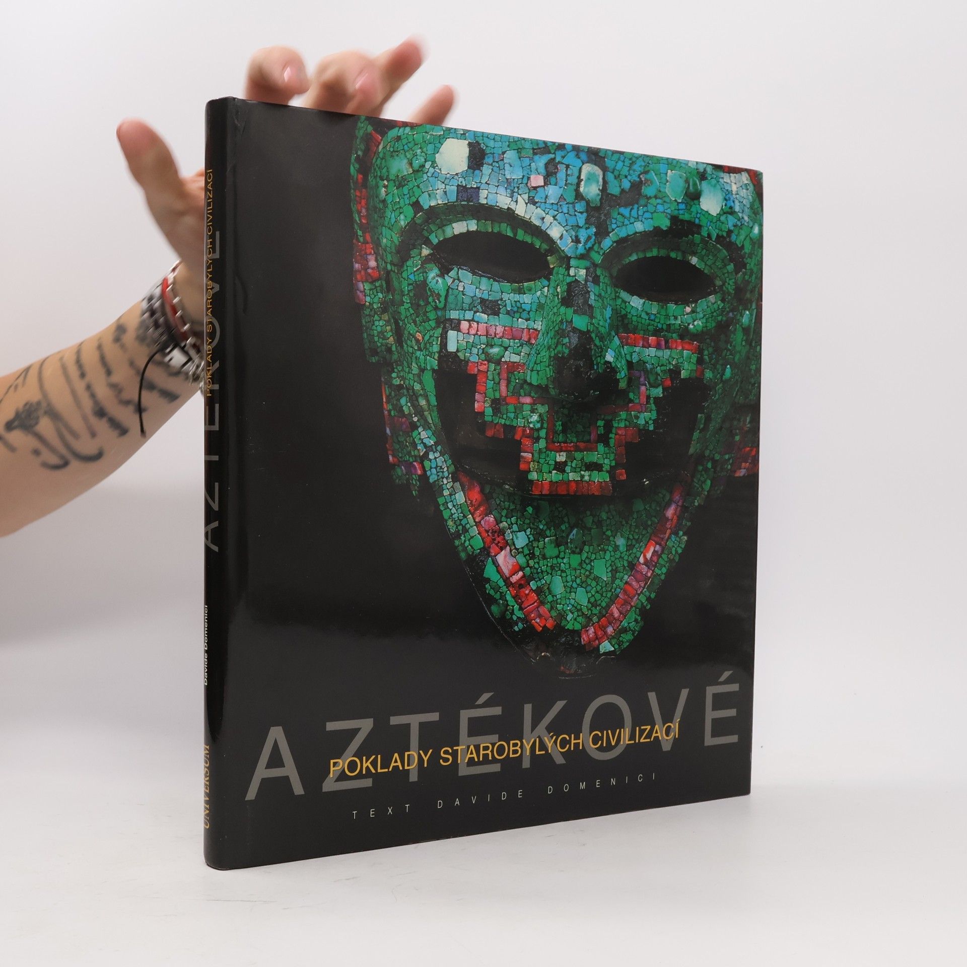 Davide Domenici Aztékové. Poklady starobylých civilizací.