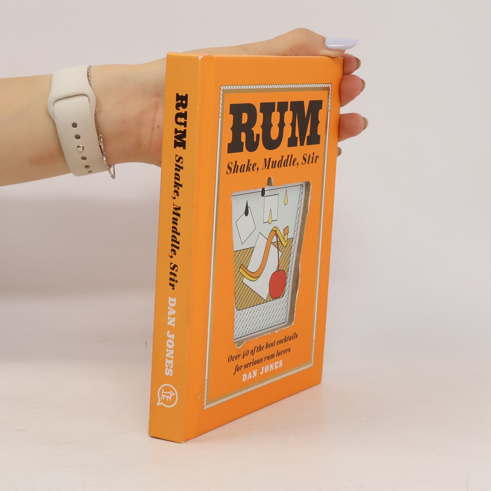 Dan Jones Rum : shake, muddle, stir