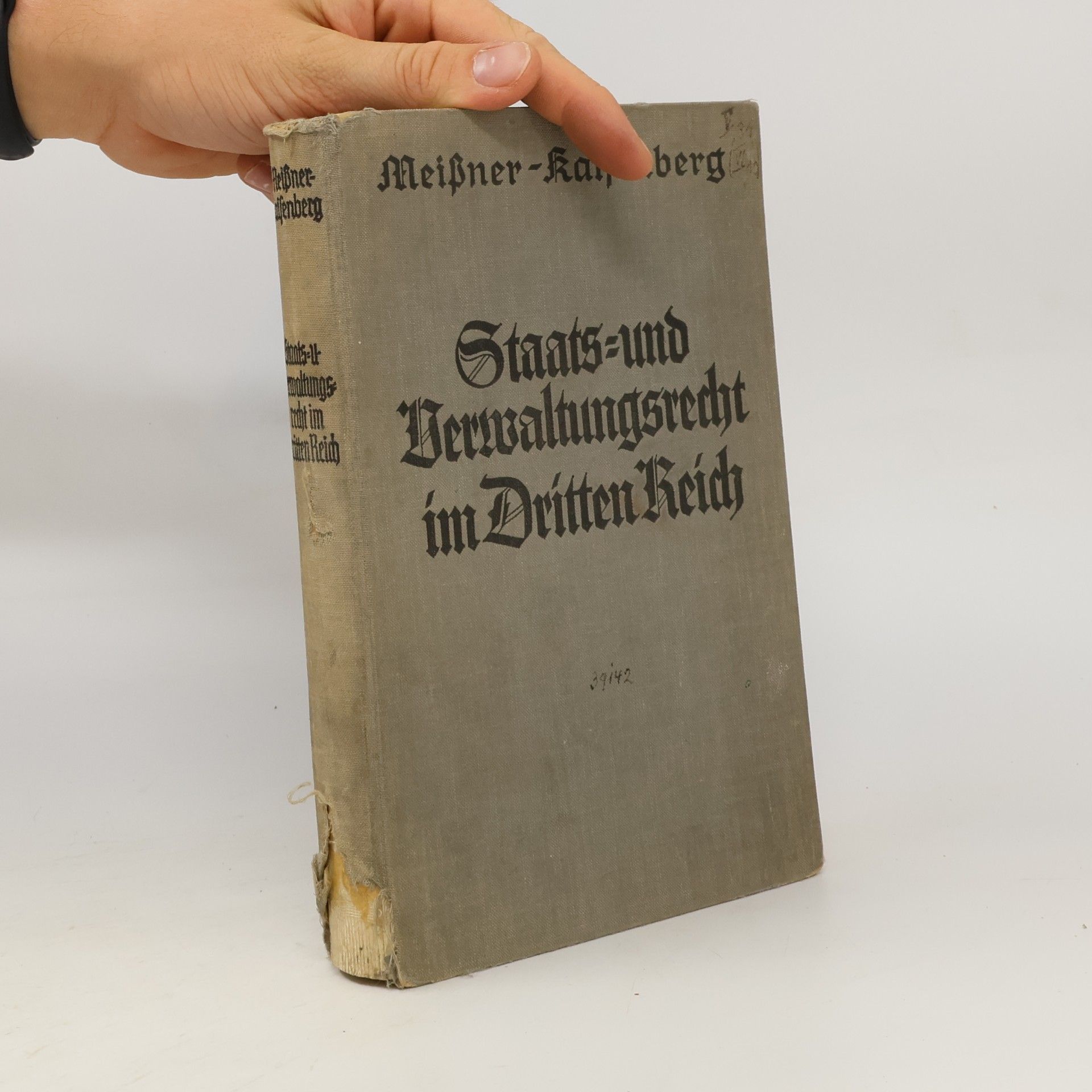 Staats- und Verwaltungsrecht im Dritten Reich