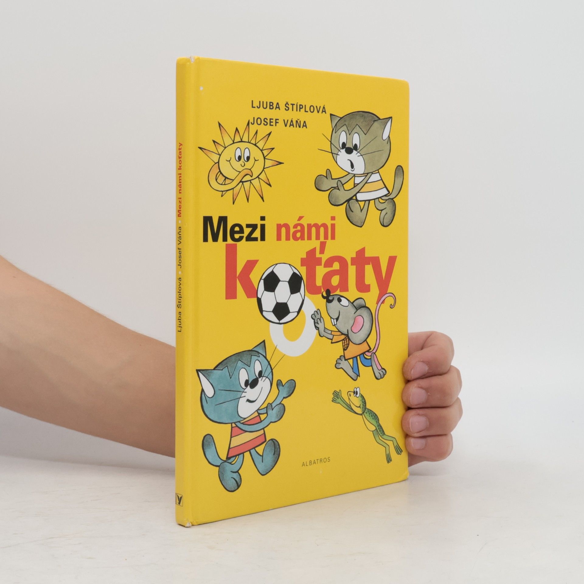 Ljuba Štíplová Mezi námi koťaty
