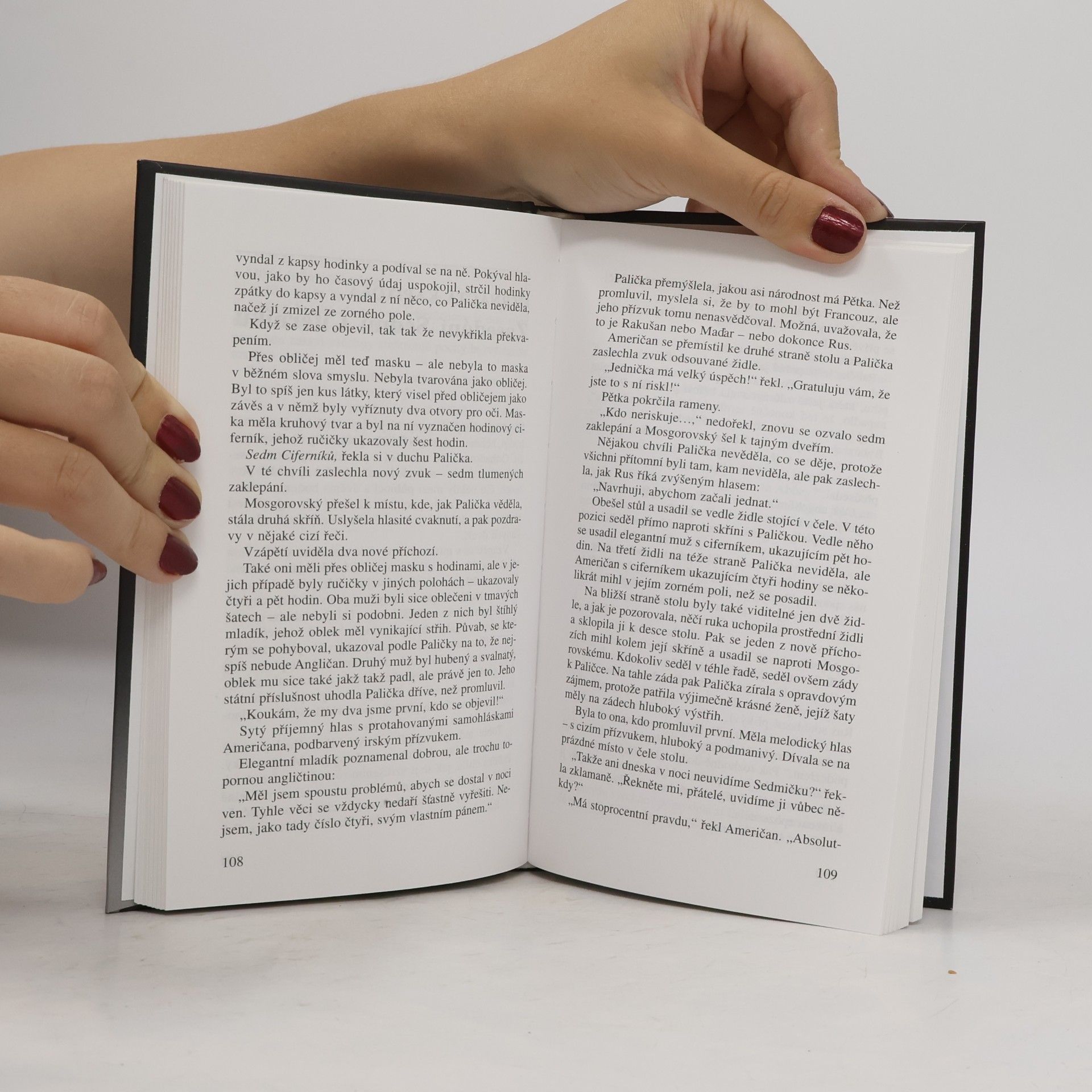 Agatha Christie Záhada sedmi ciferníků